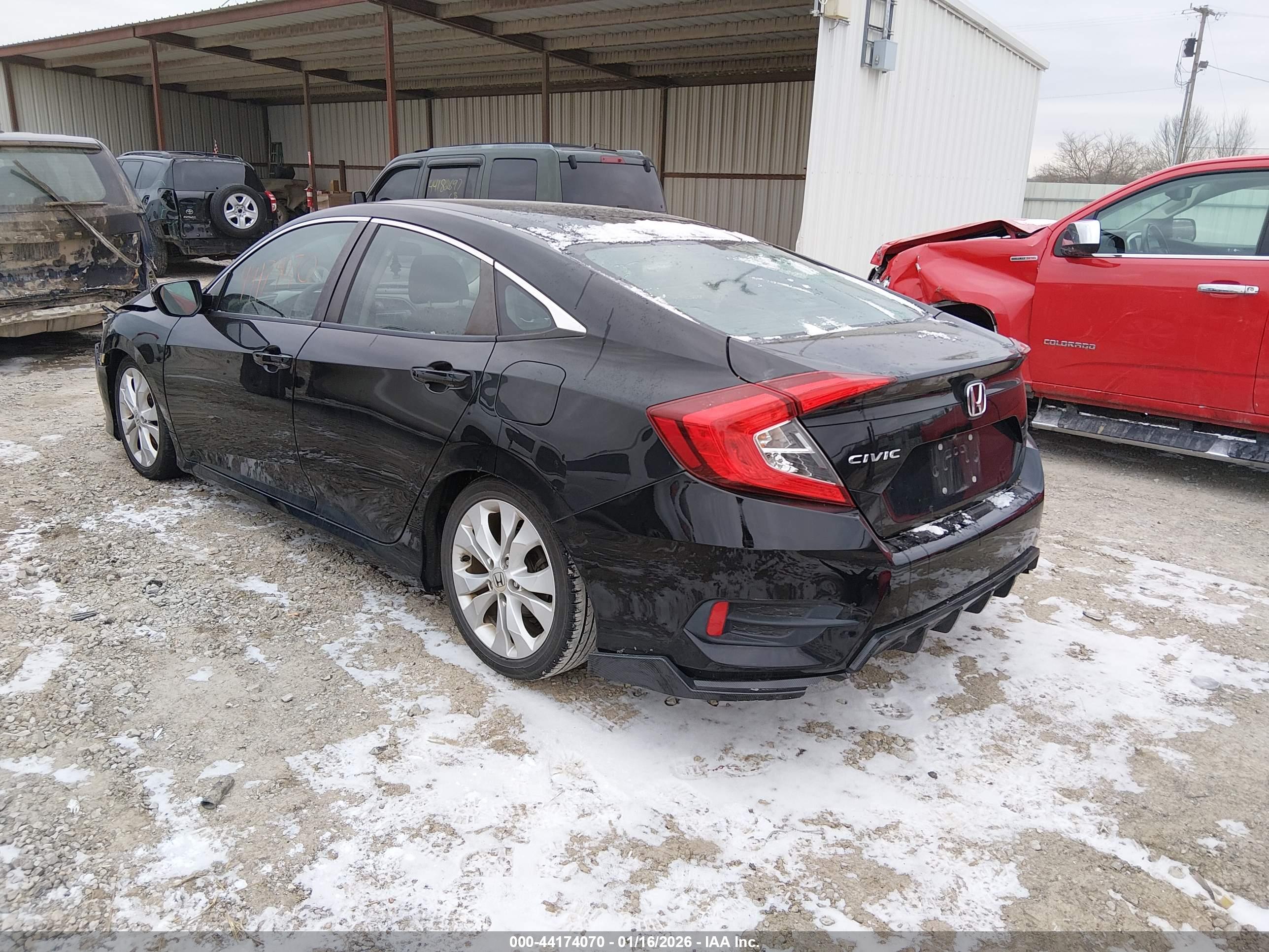 HONDA CIVIC image 3