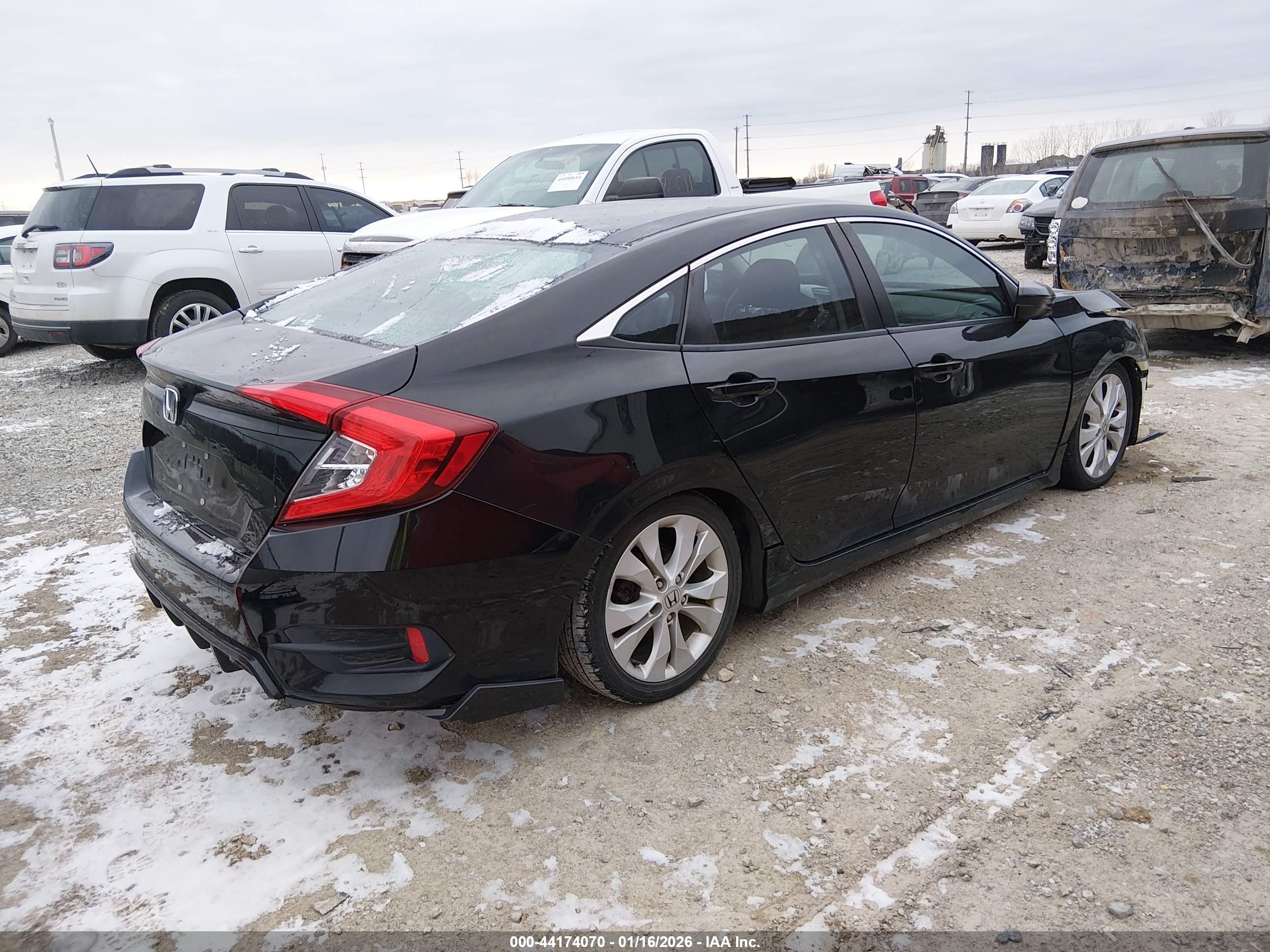 HONDA CIVIC image 4