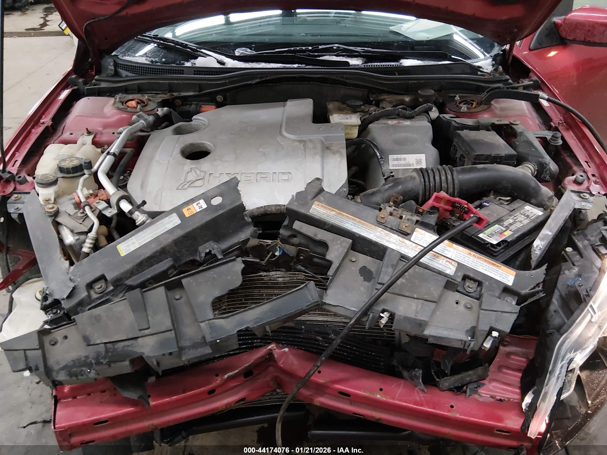 FORD FUSION image 10