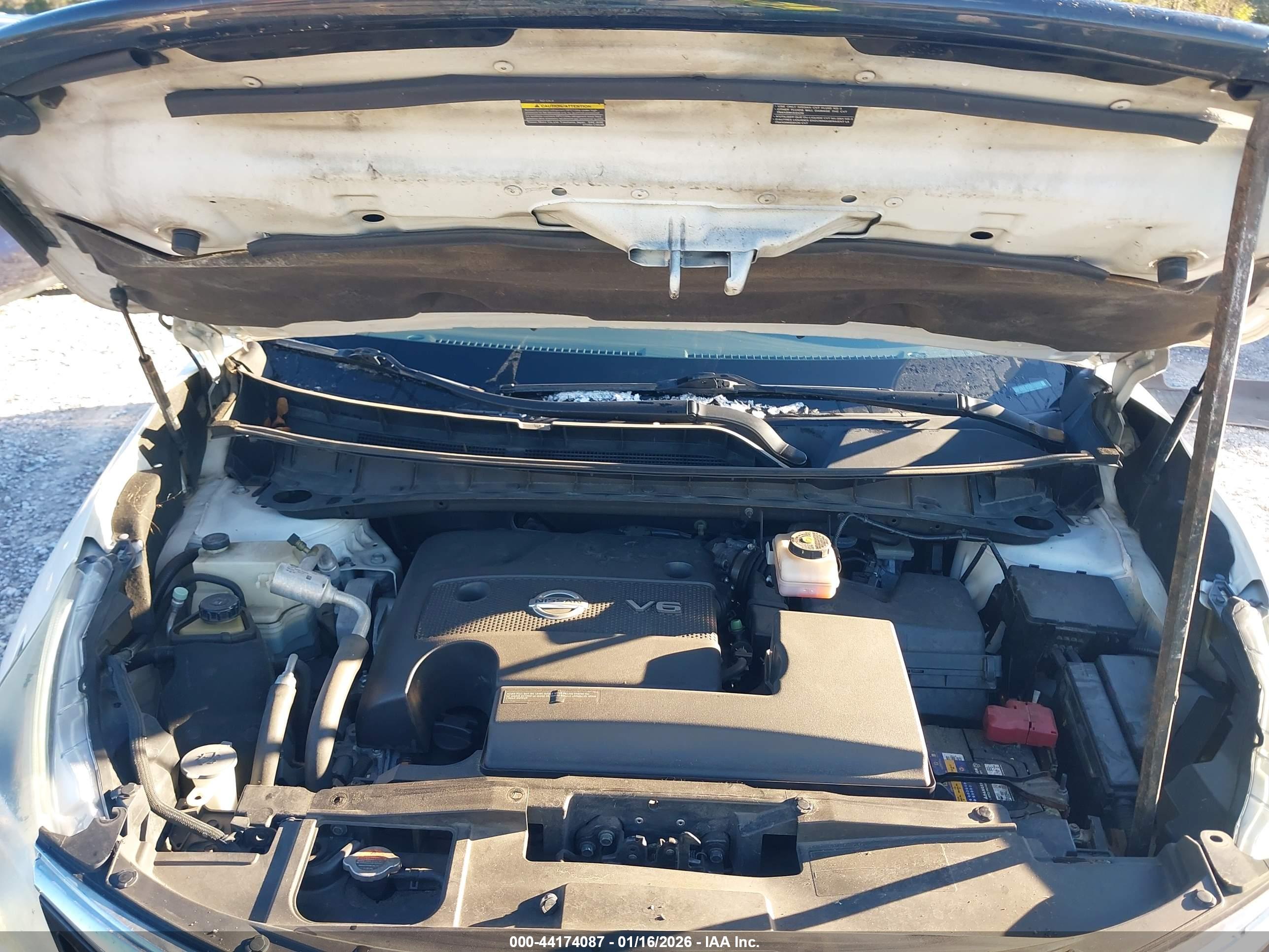 NISSAN MURANO image 10