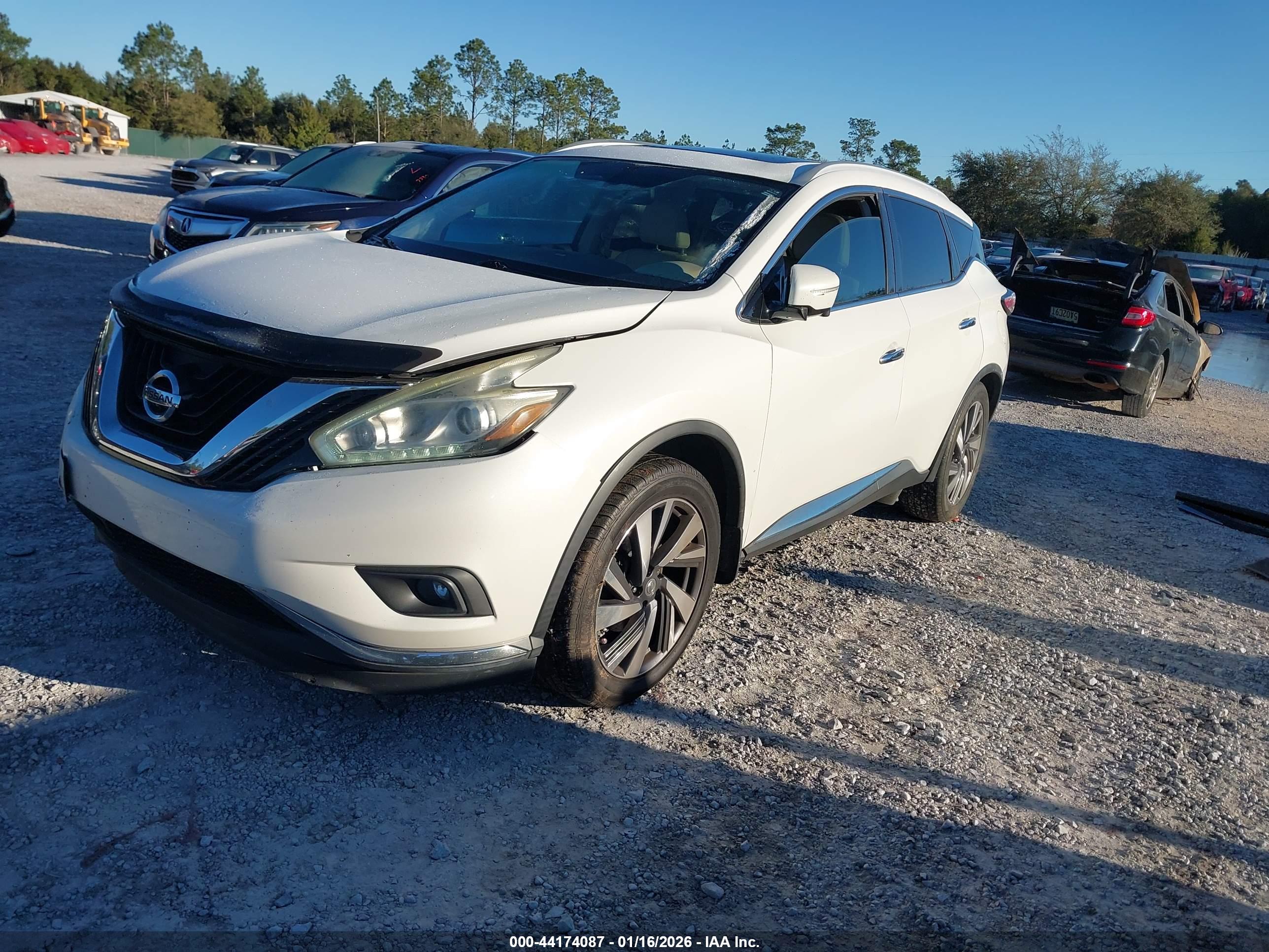 NISSAN MURANO image 2