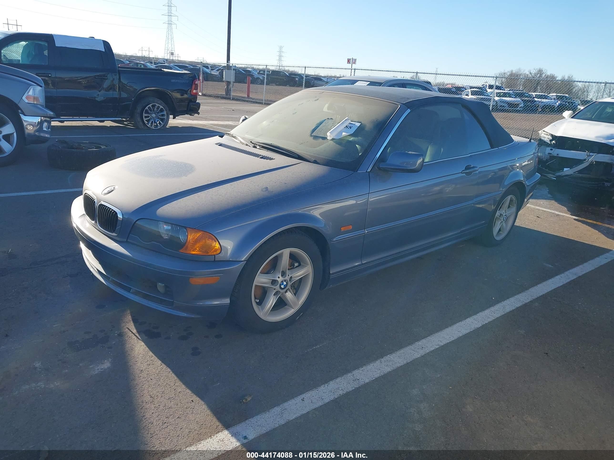 BMW 325CI image 2