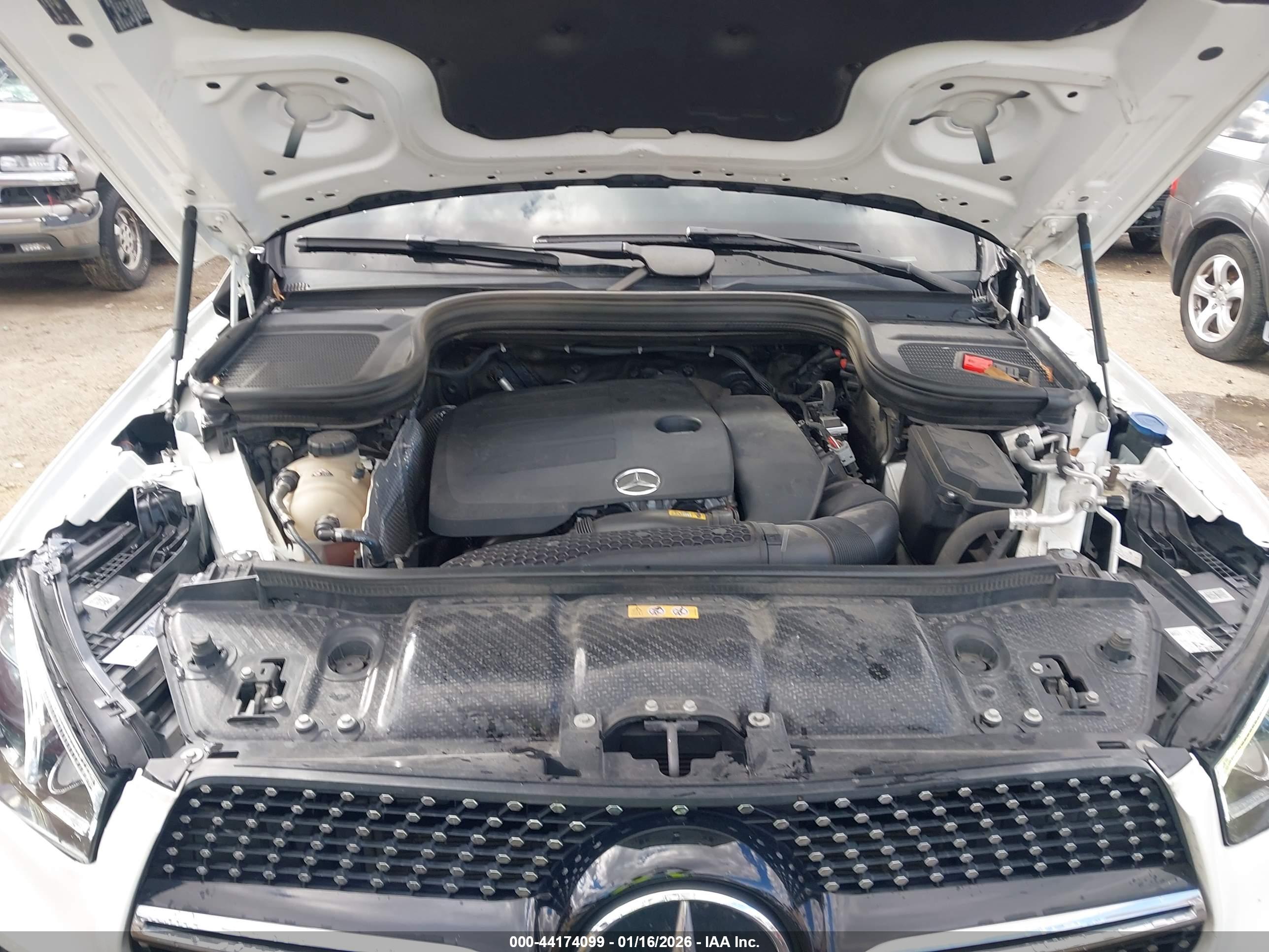 MERCEDES-BENZ GLE image 10