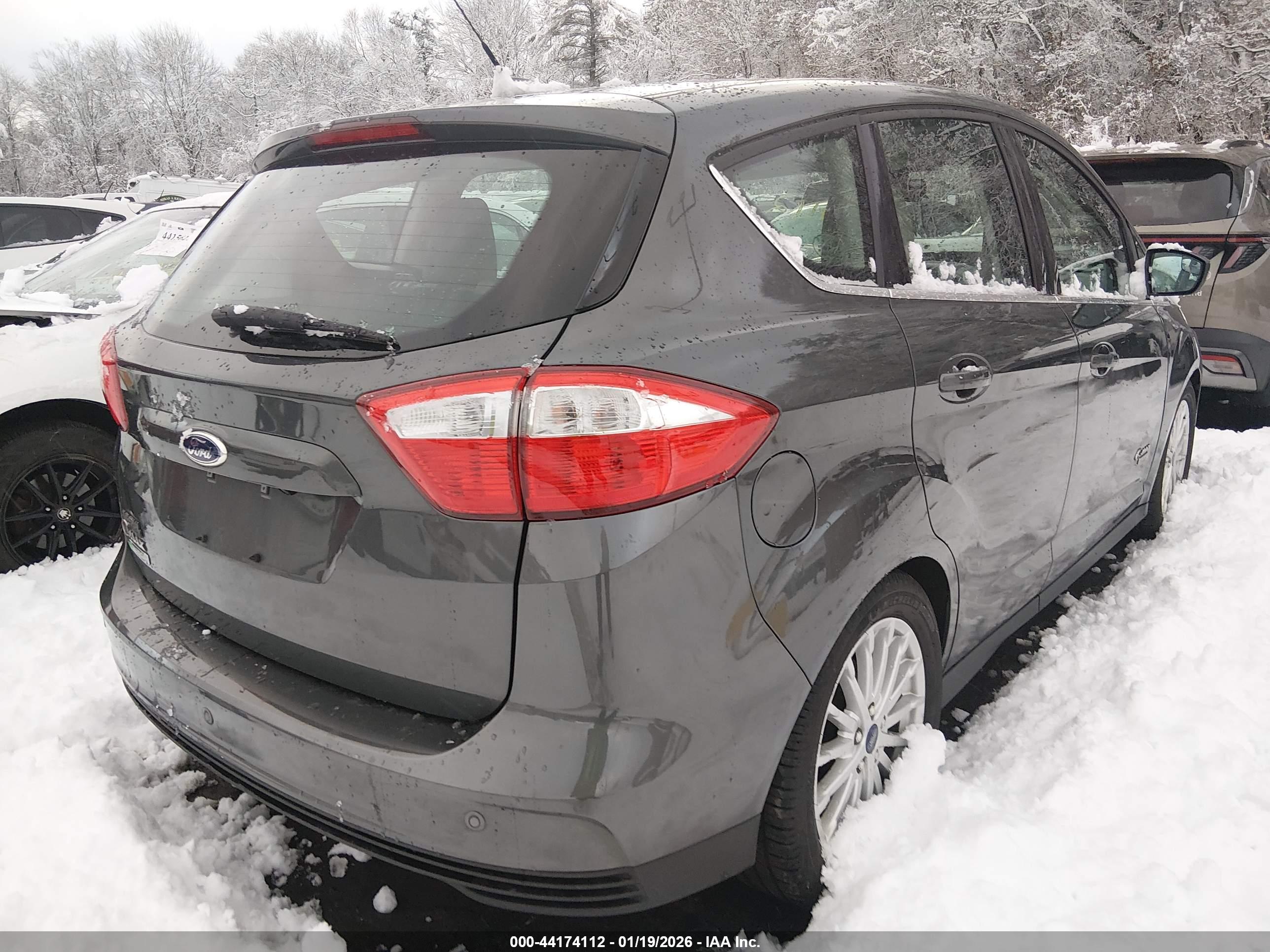 FORD C-MAX image 4