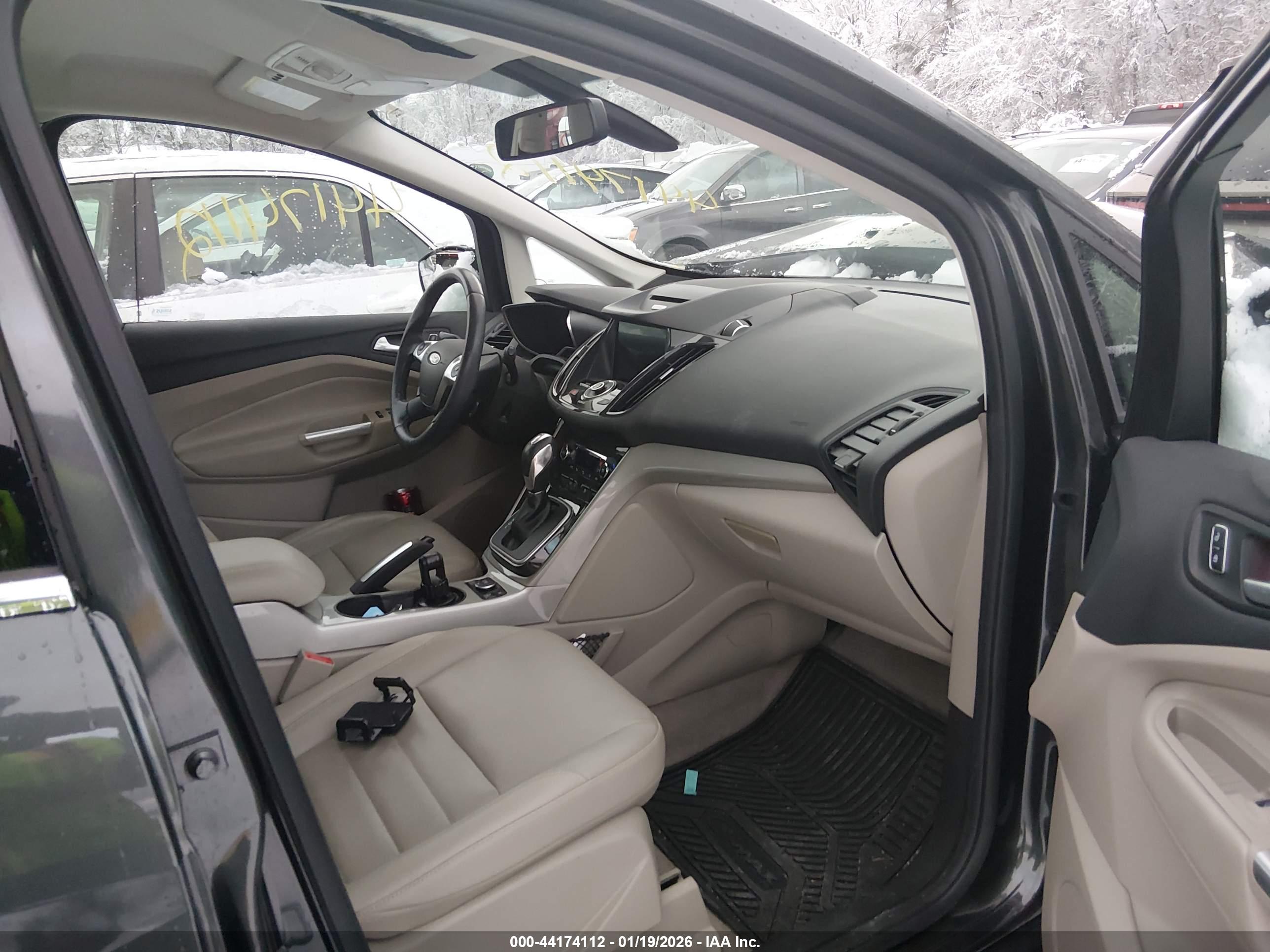 FORD C-MAX image 5