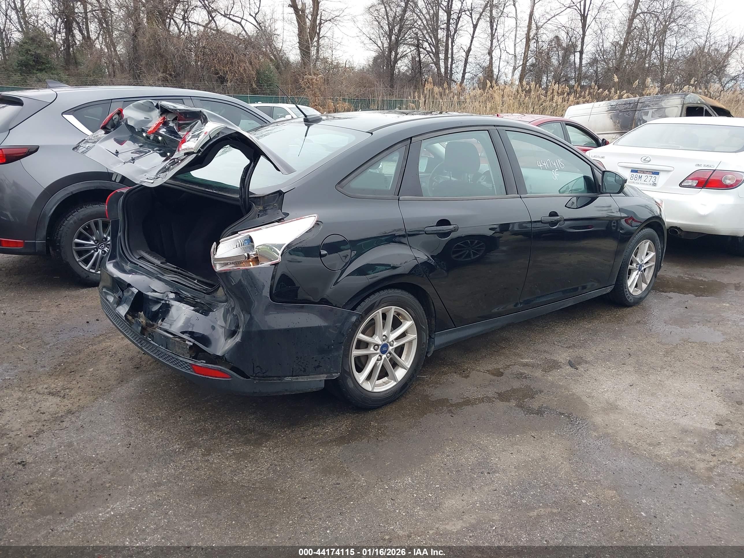 FORD FOCUS image 4