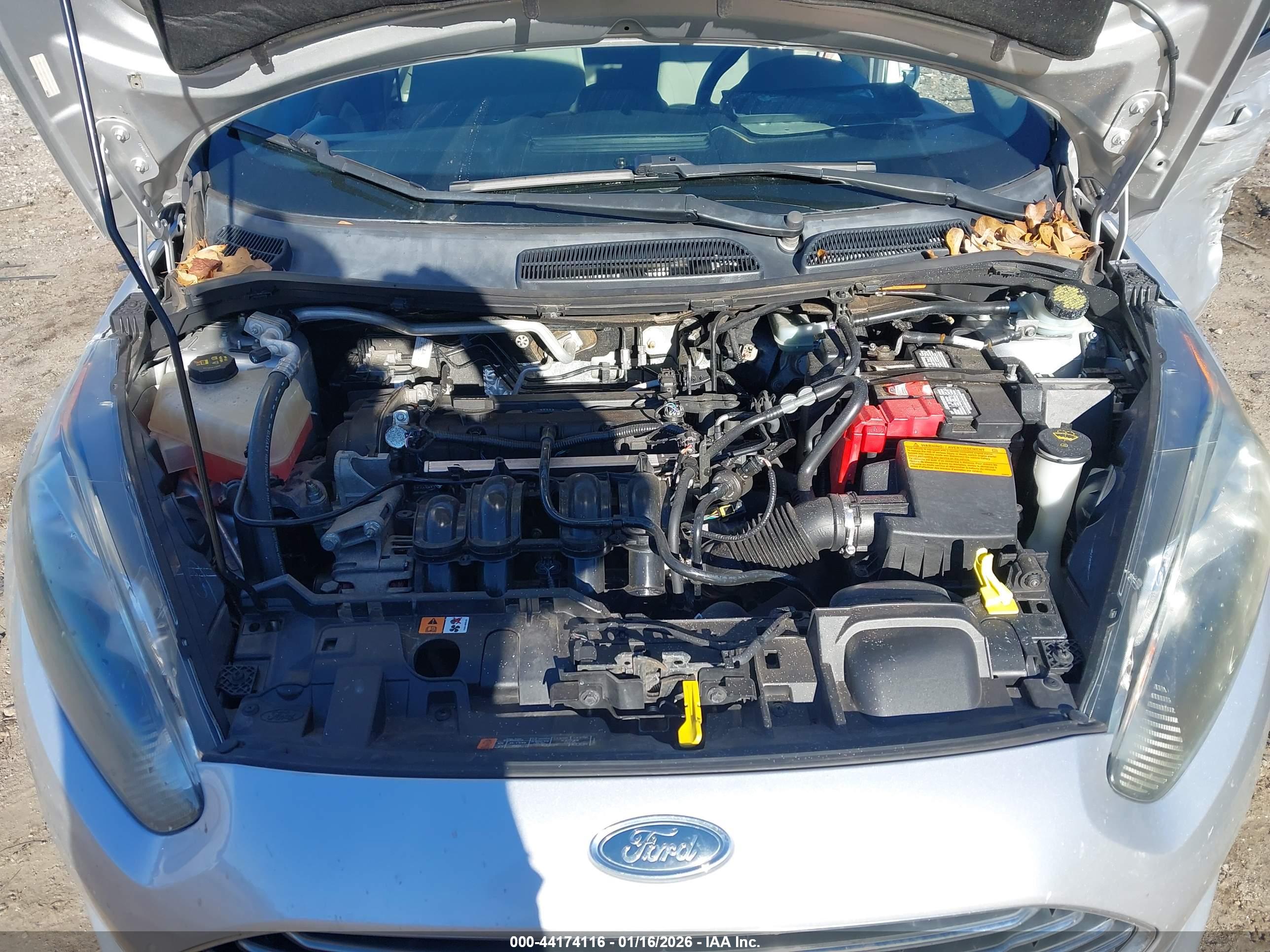 FORD FIESTA image 10