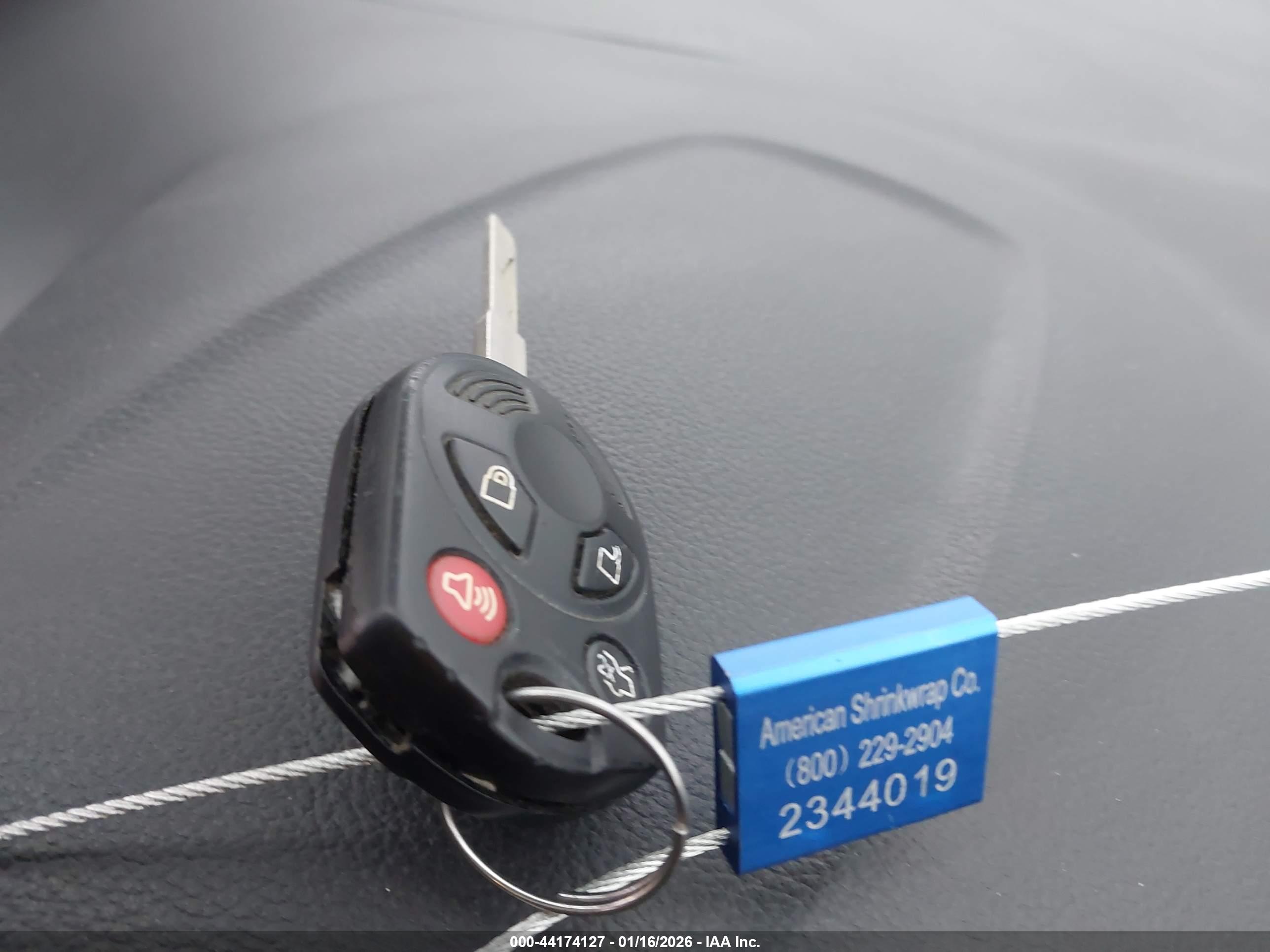 FORD ESCAPE image 11