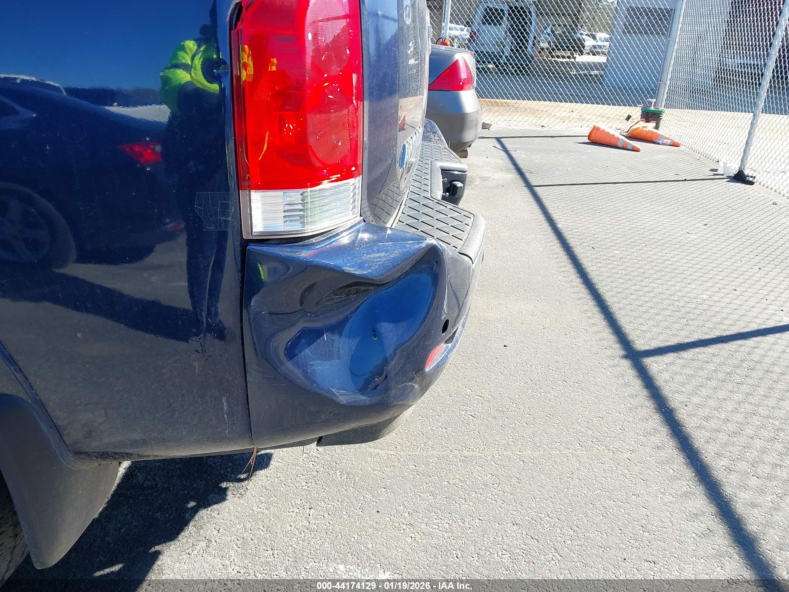 NISSAN ARMADA image 6