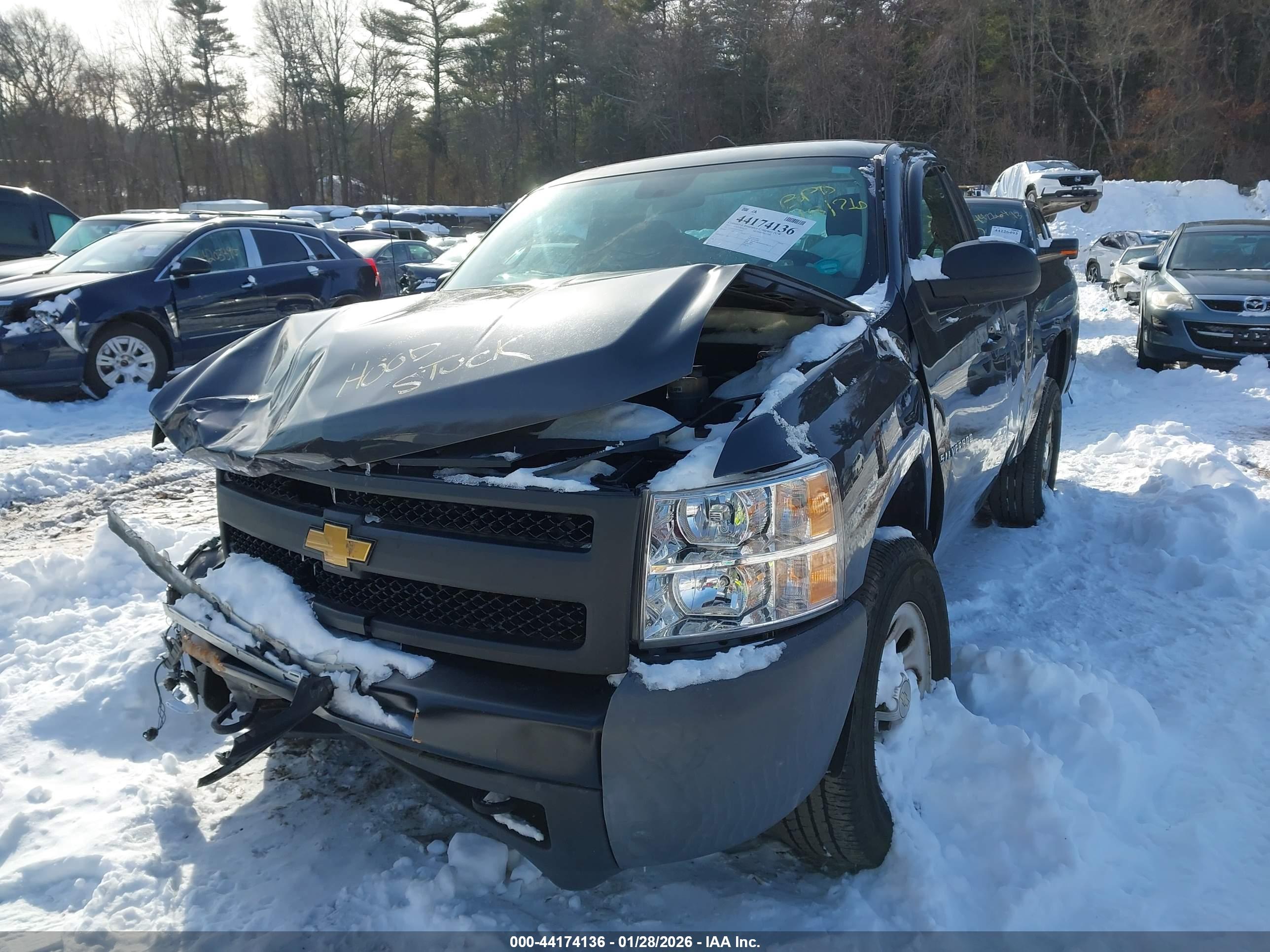 CHEVROLET SILVERADO image 2