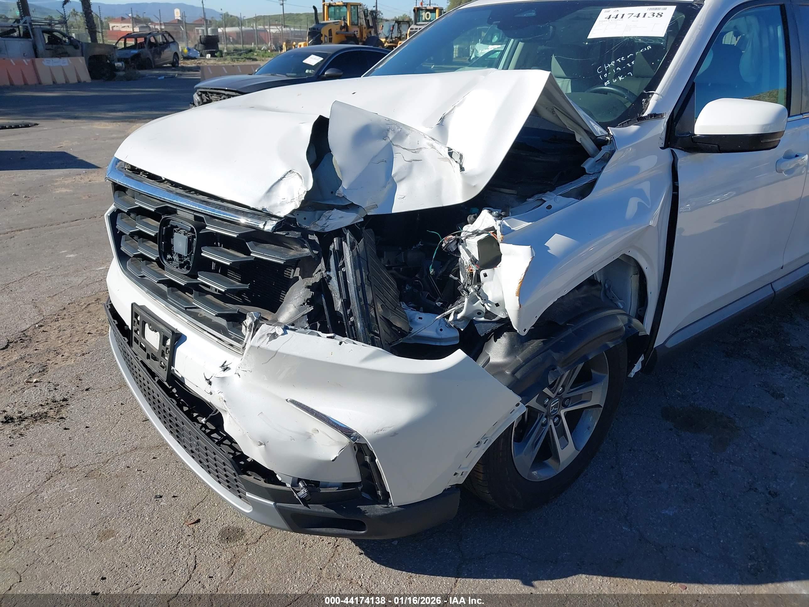 HONDA PILOT image 6