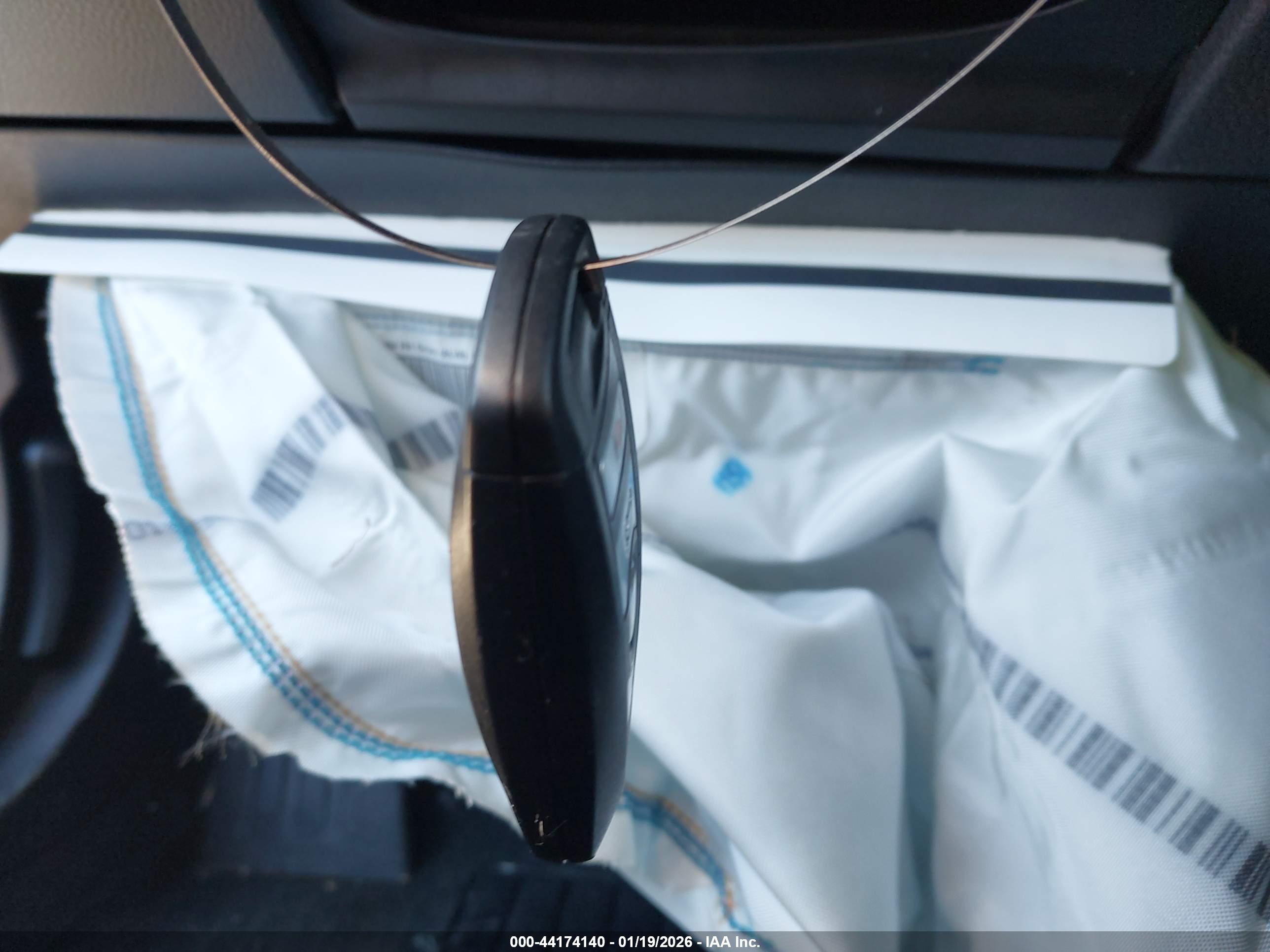 BMW 528I image 11