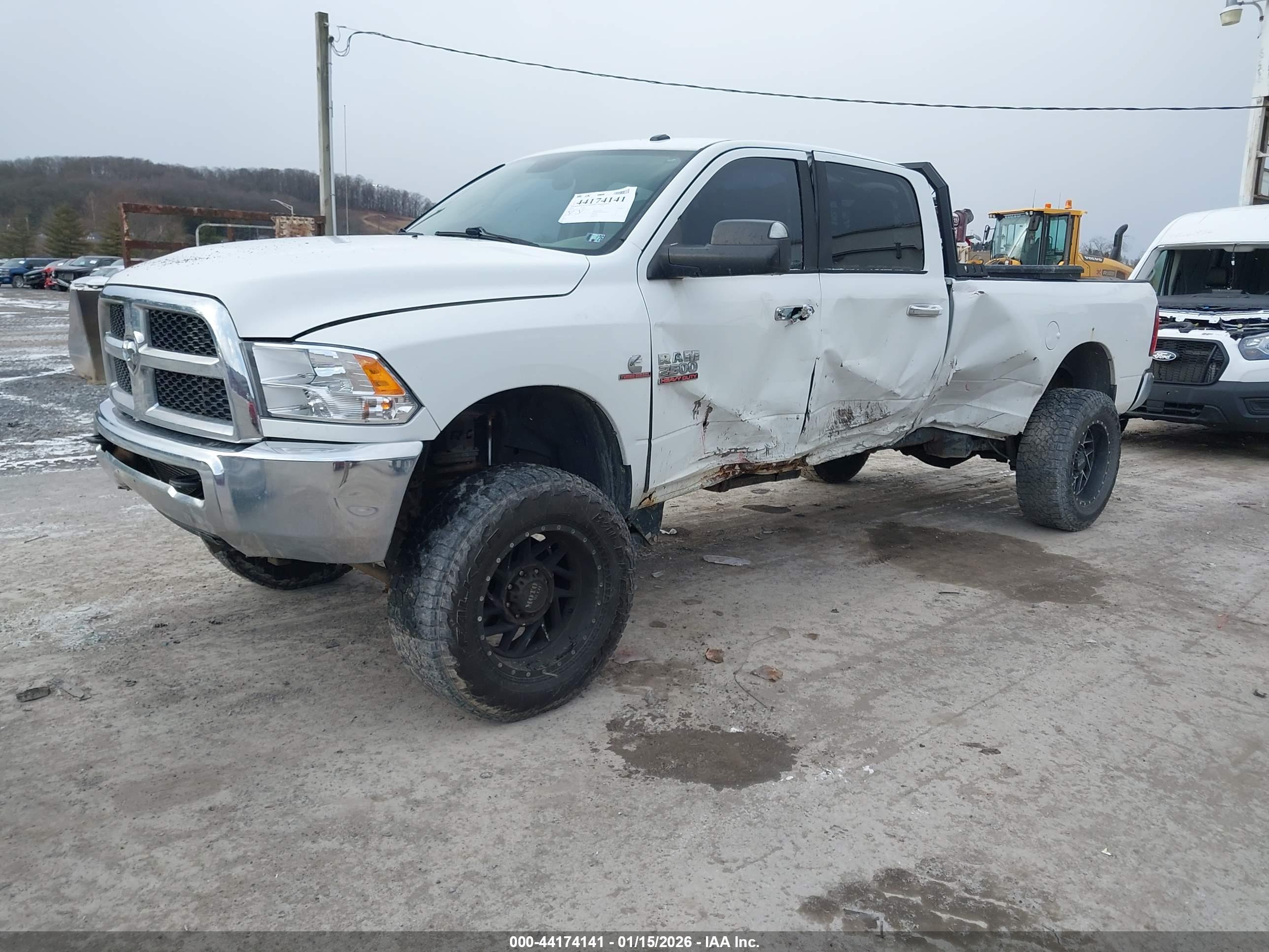 RAM 2500 image 2