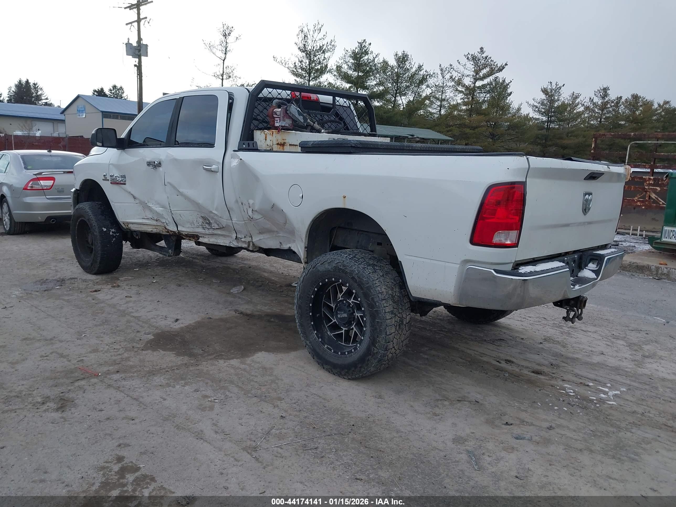 RAM 2500 image 3