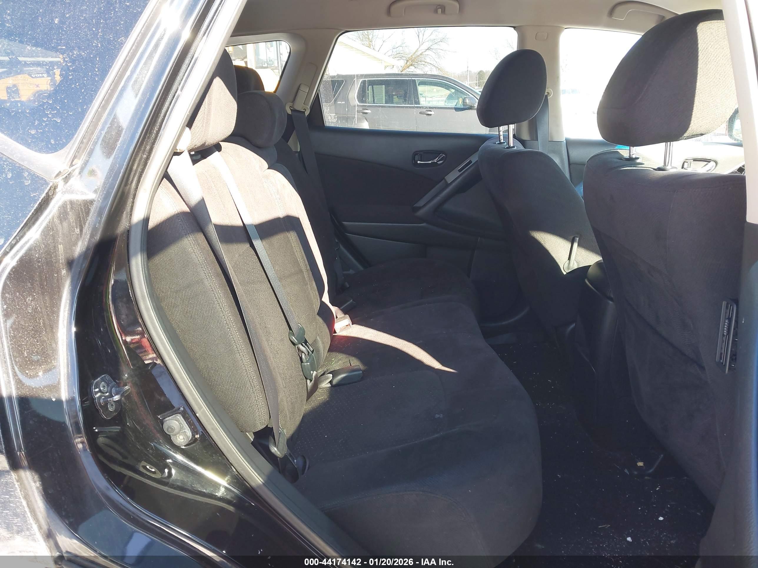 NISSAN MURANO image 8