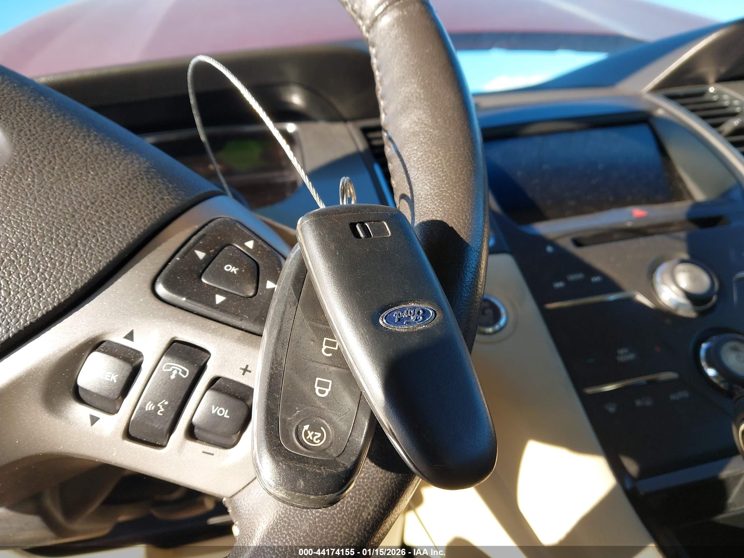 FORD TAURUS image 11