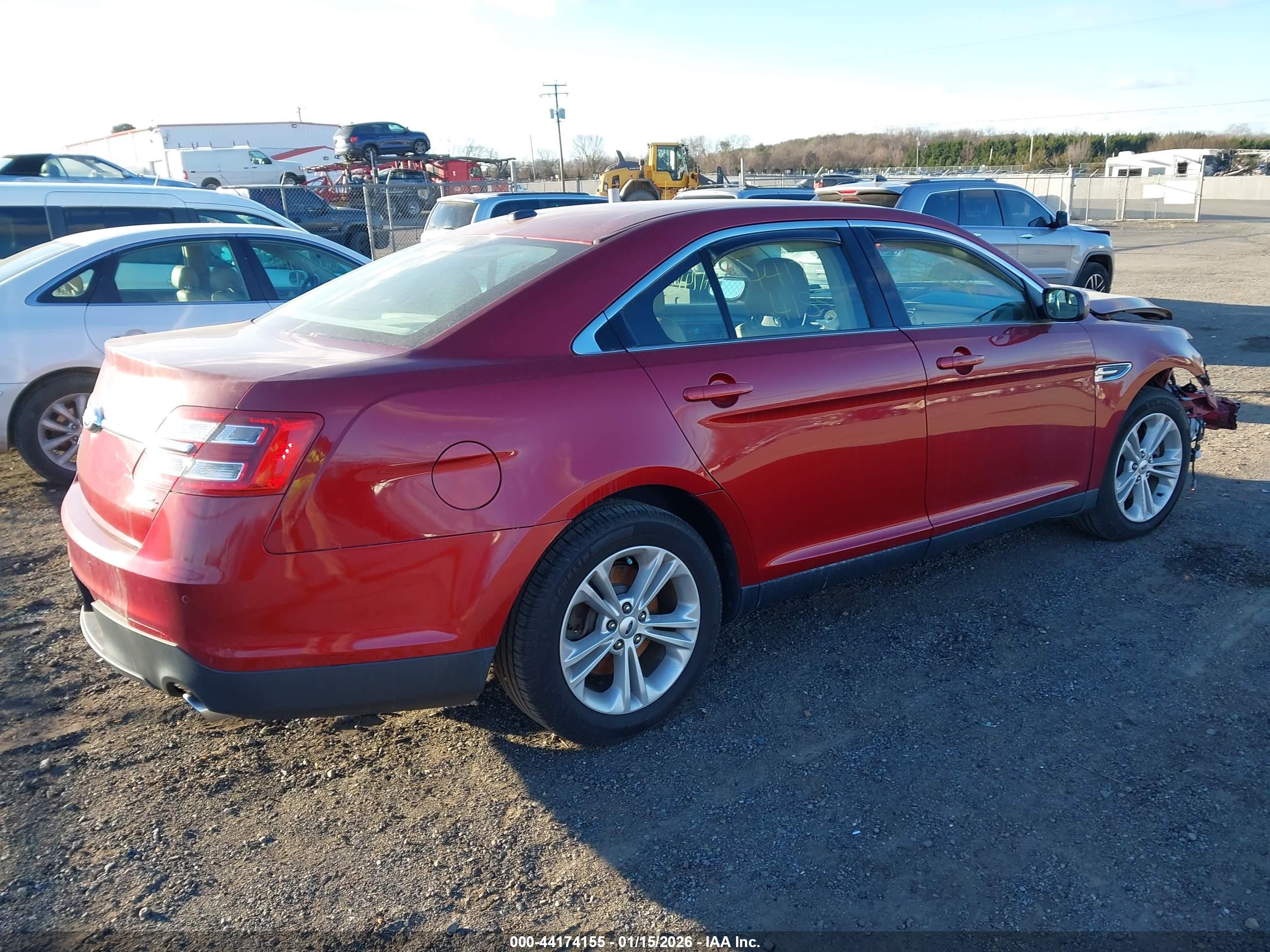 FORD TAURUS image 4