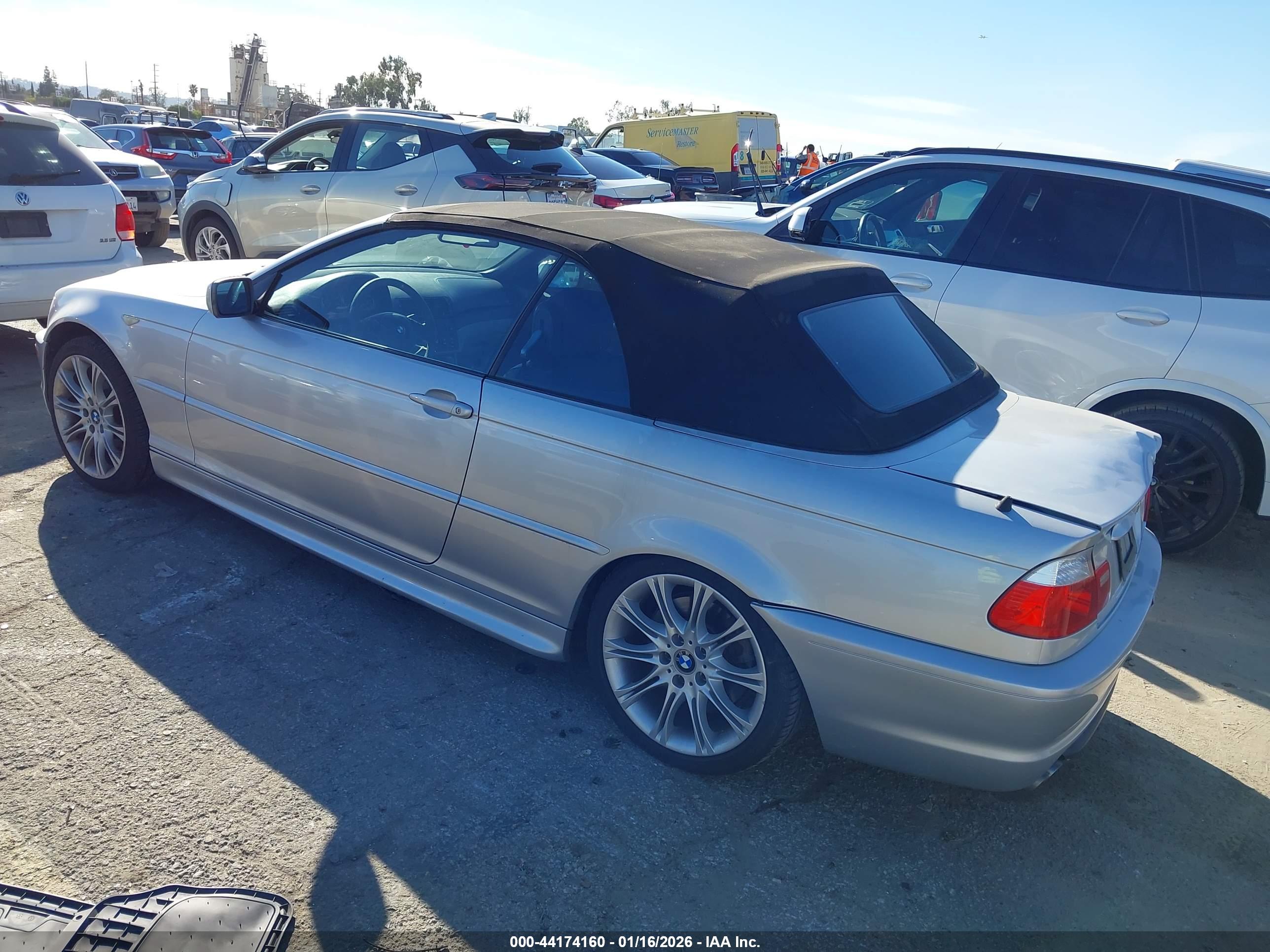 BMW 330CI image 3