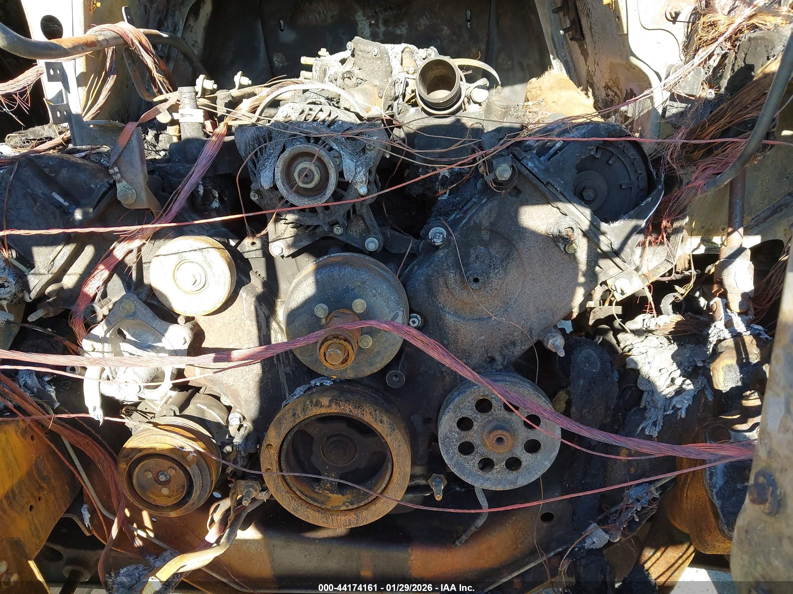 FORD E-350 image 10