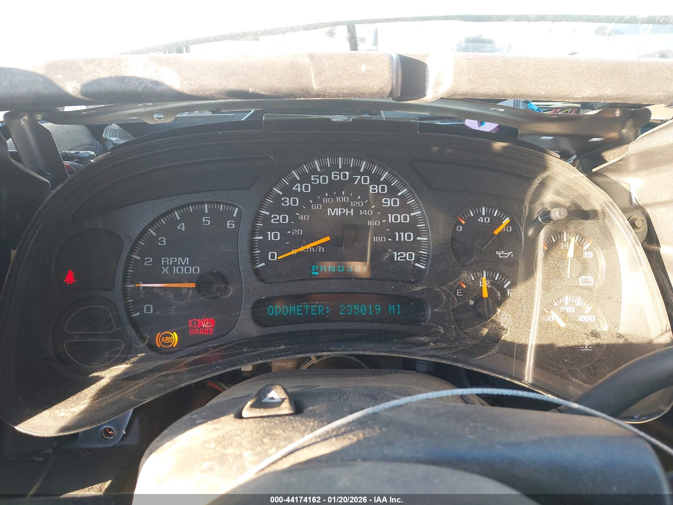 CHEVROLET AVALANCHE image 7