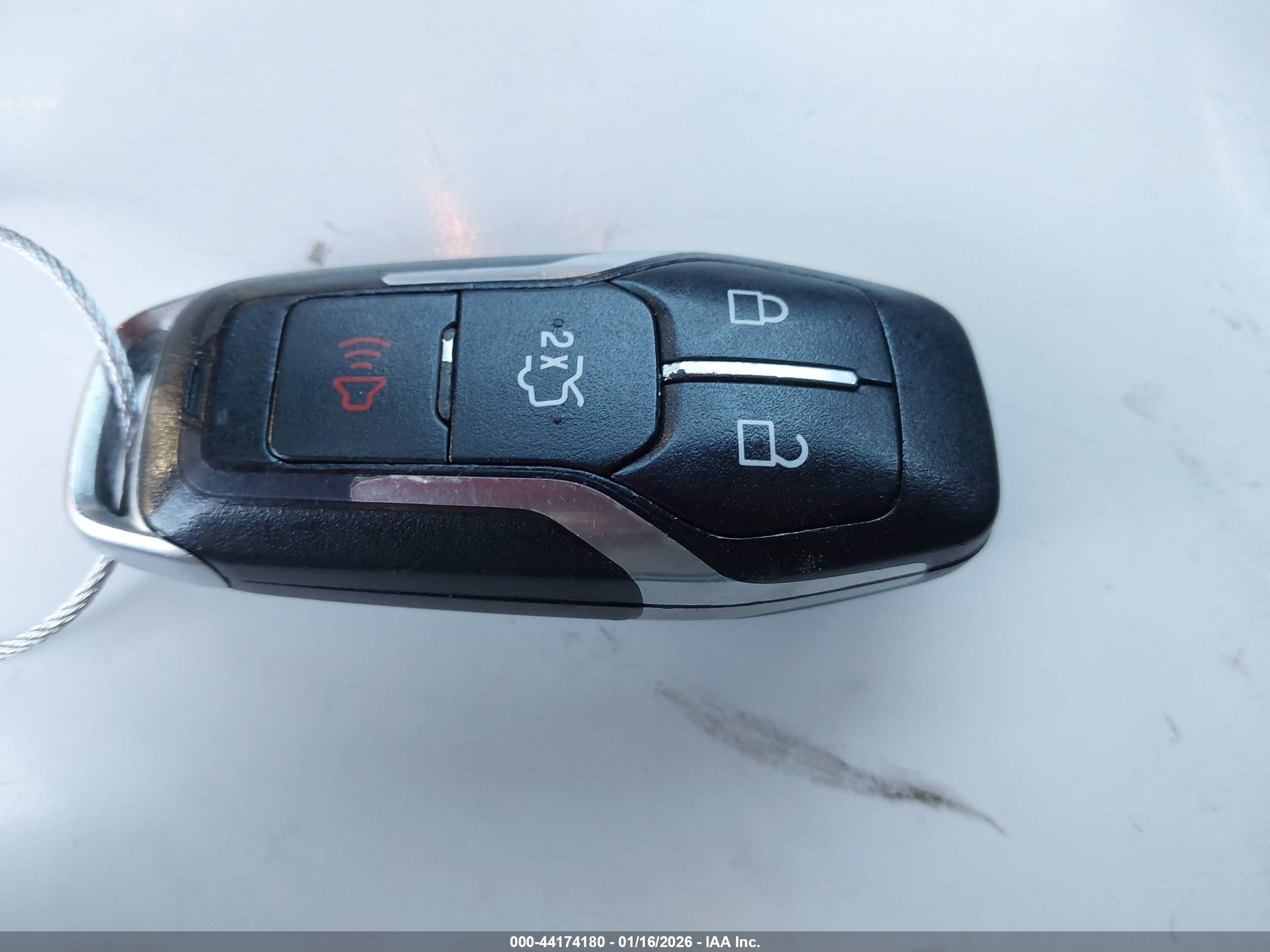 FORD MUSTANG image 11