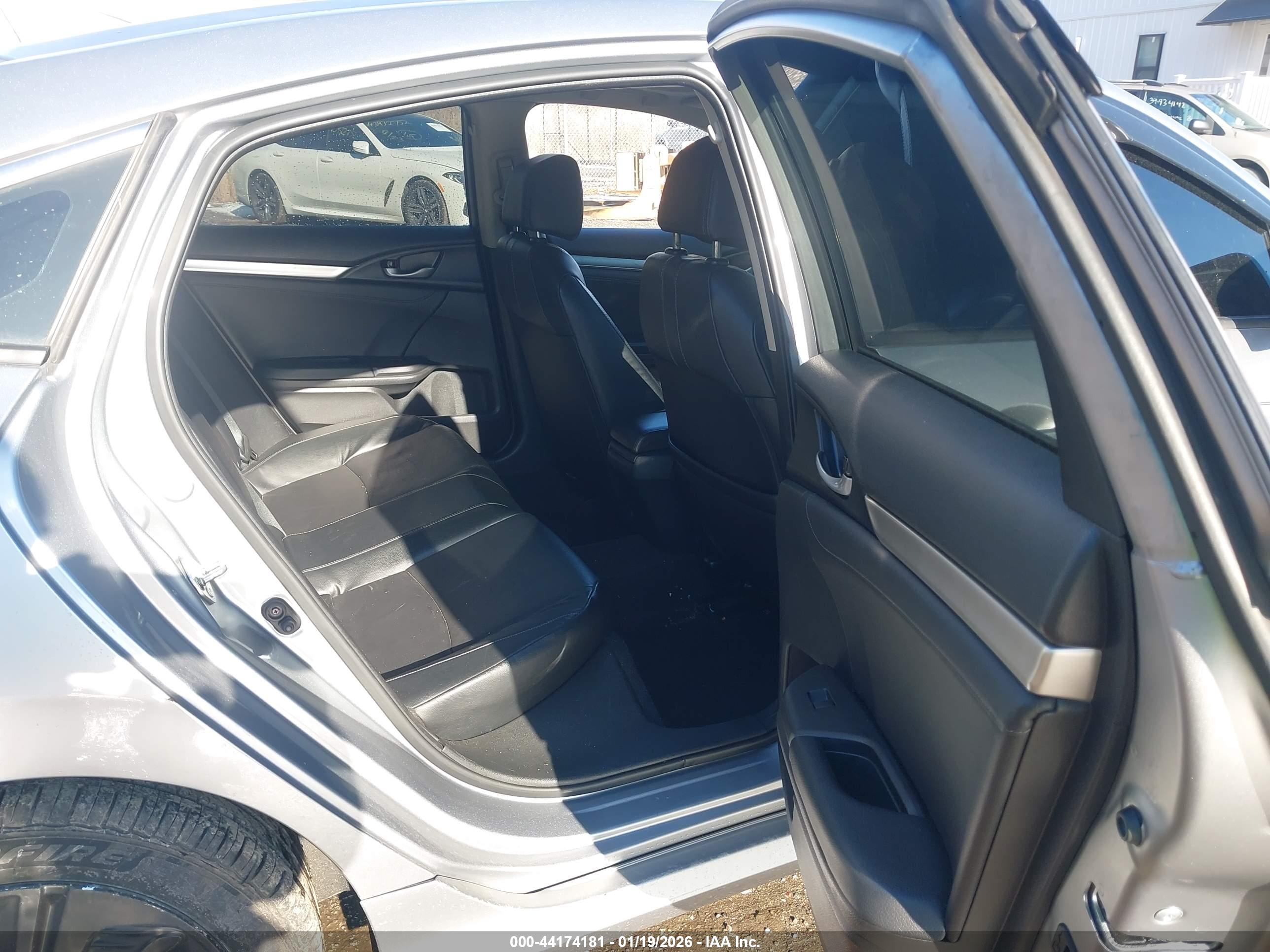 HONDA CIVIC image 8