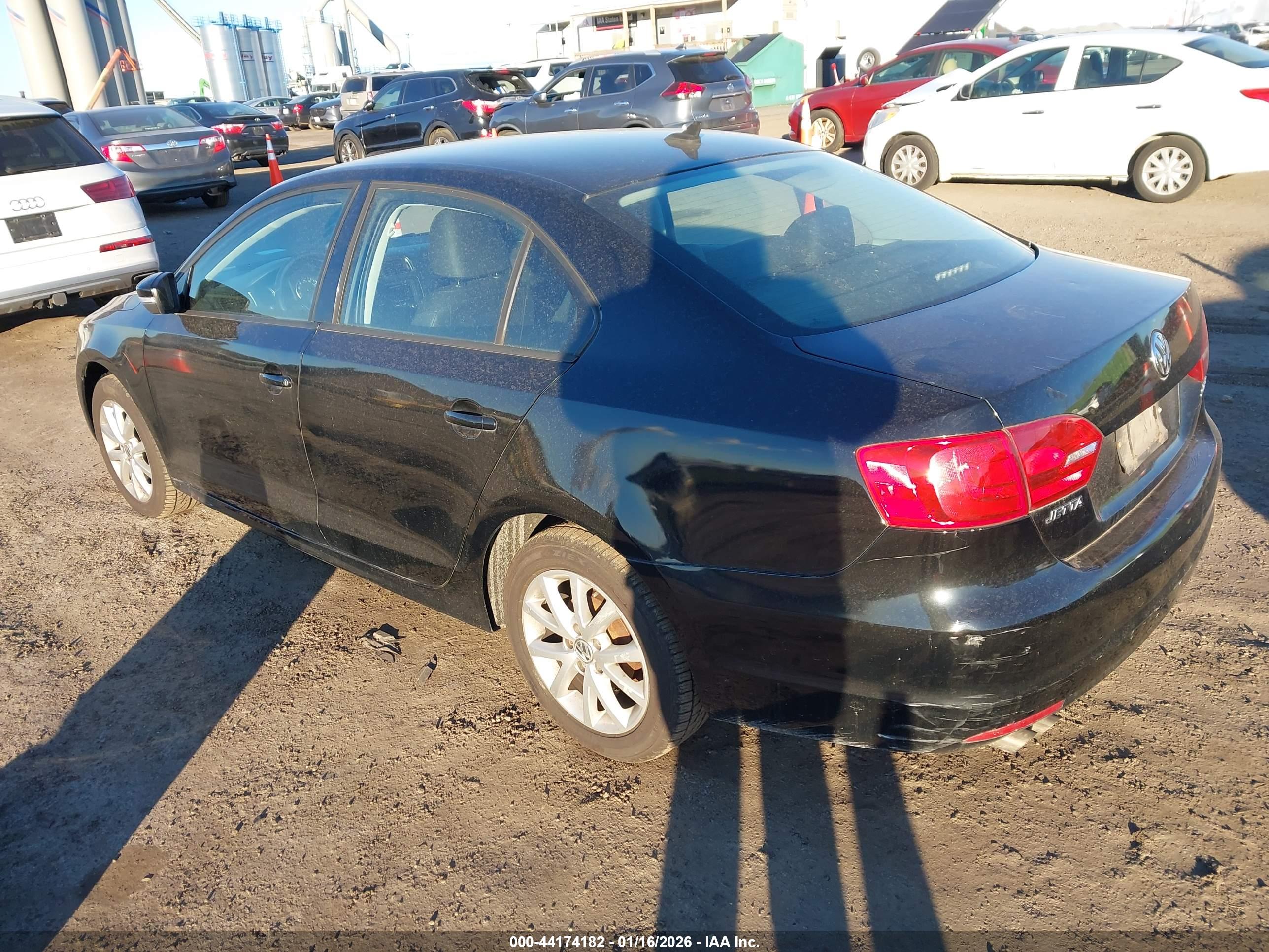 VOLKSWAGEN JETTA image 3