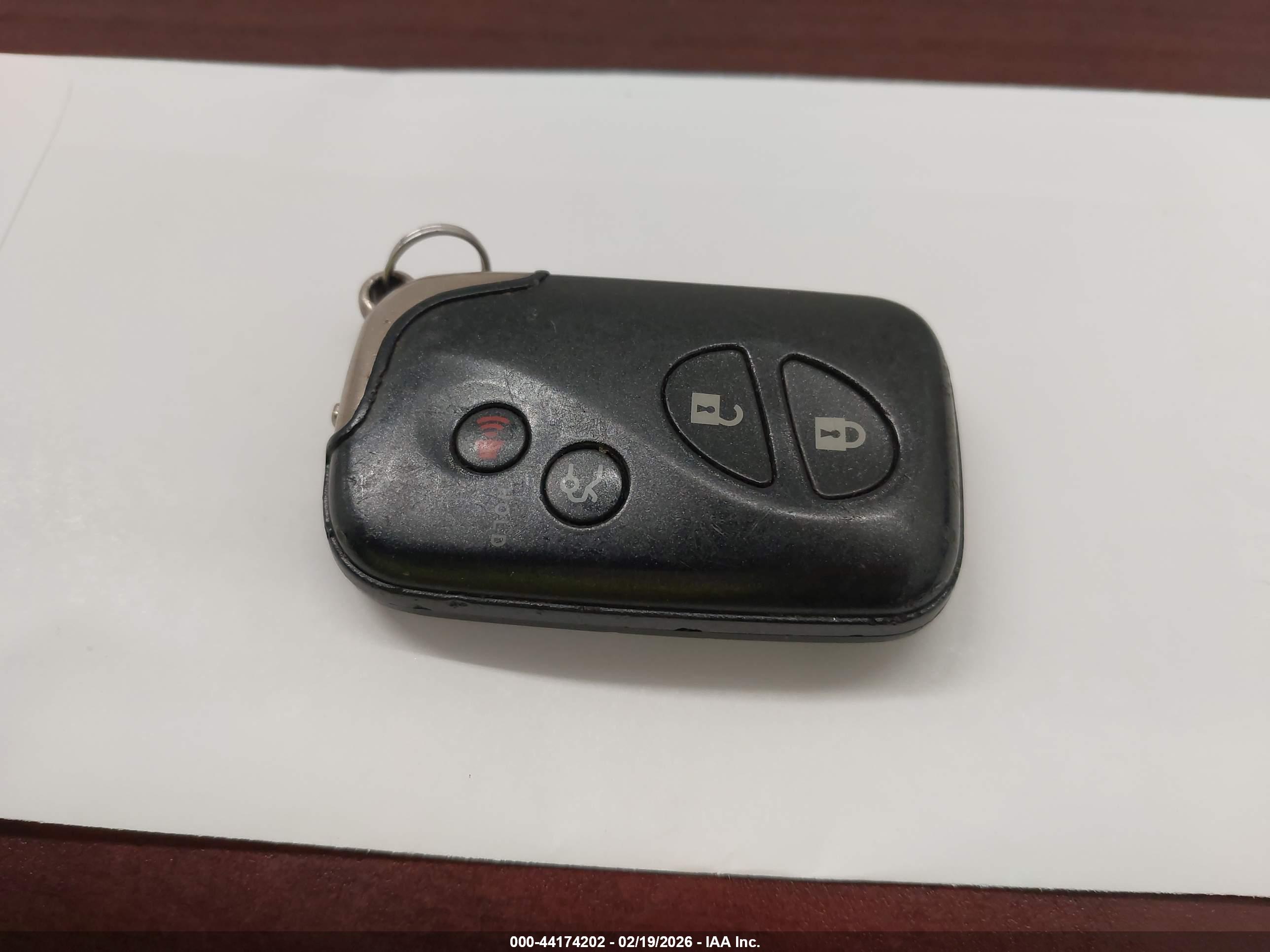 LEXUS ES image 11