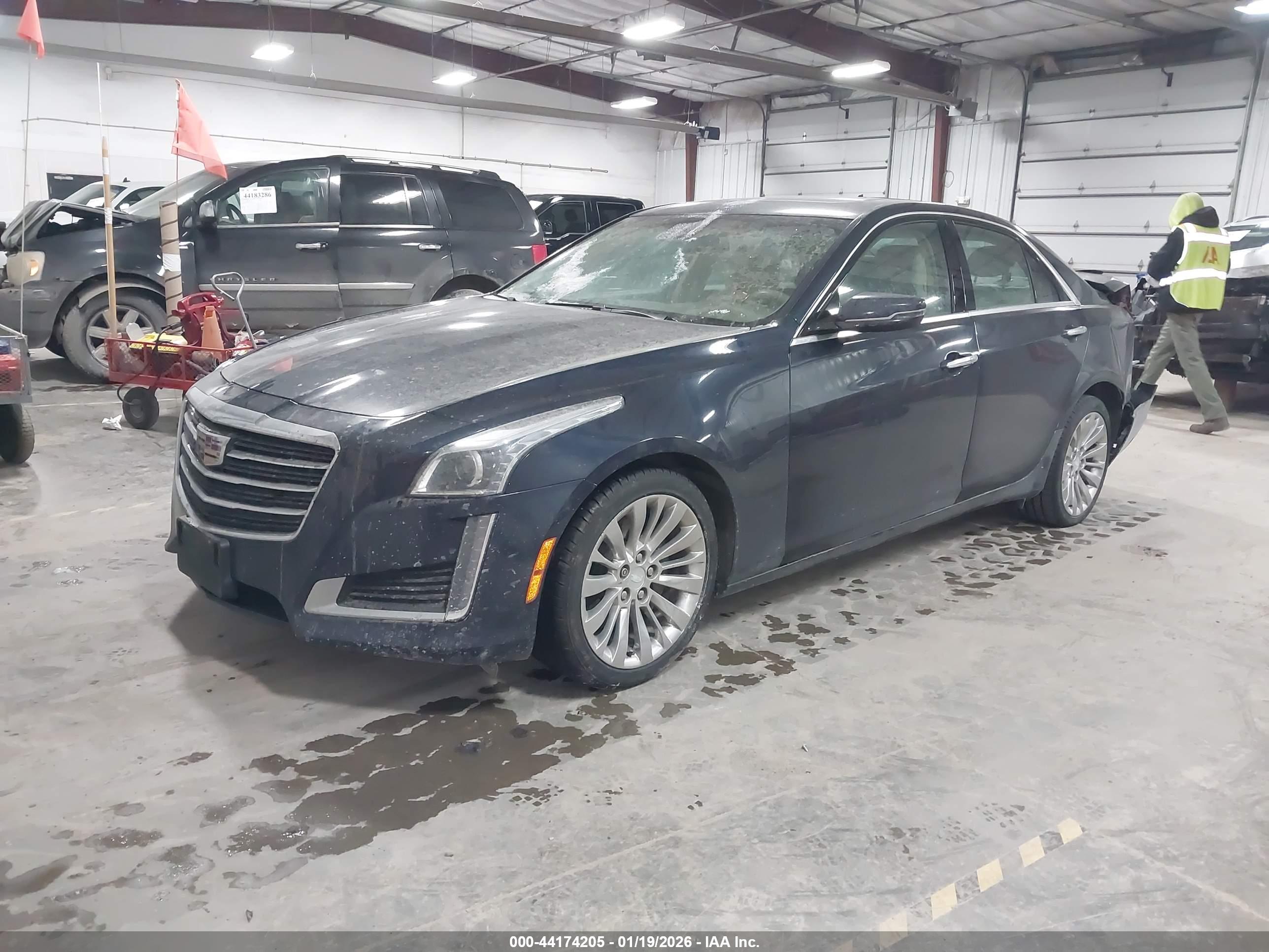 CADILLAC CTS image 2