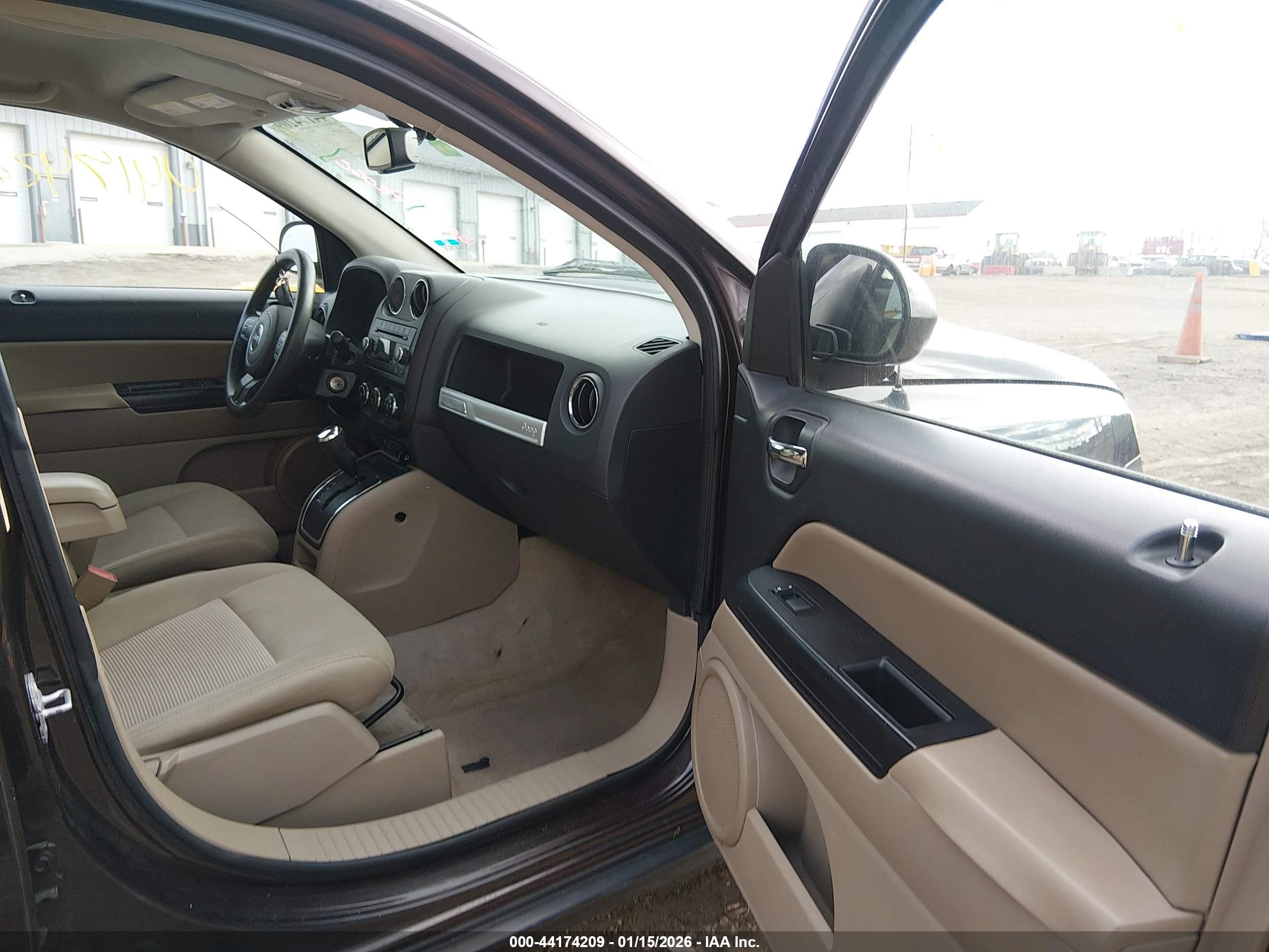 JEEP COMPASS image 5