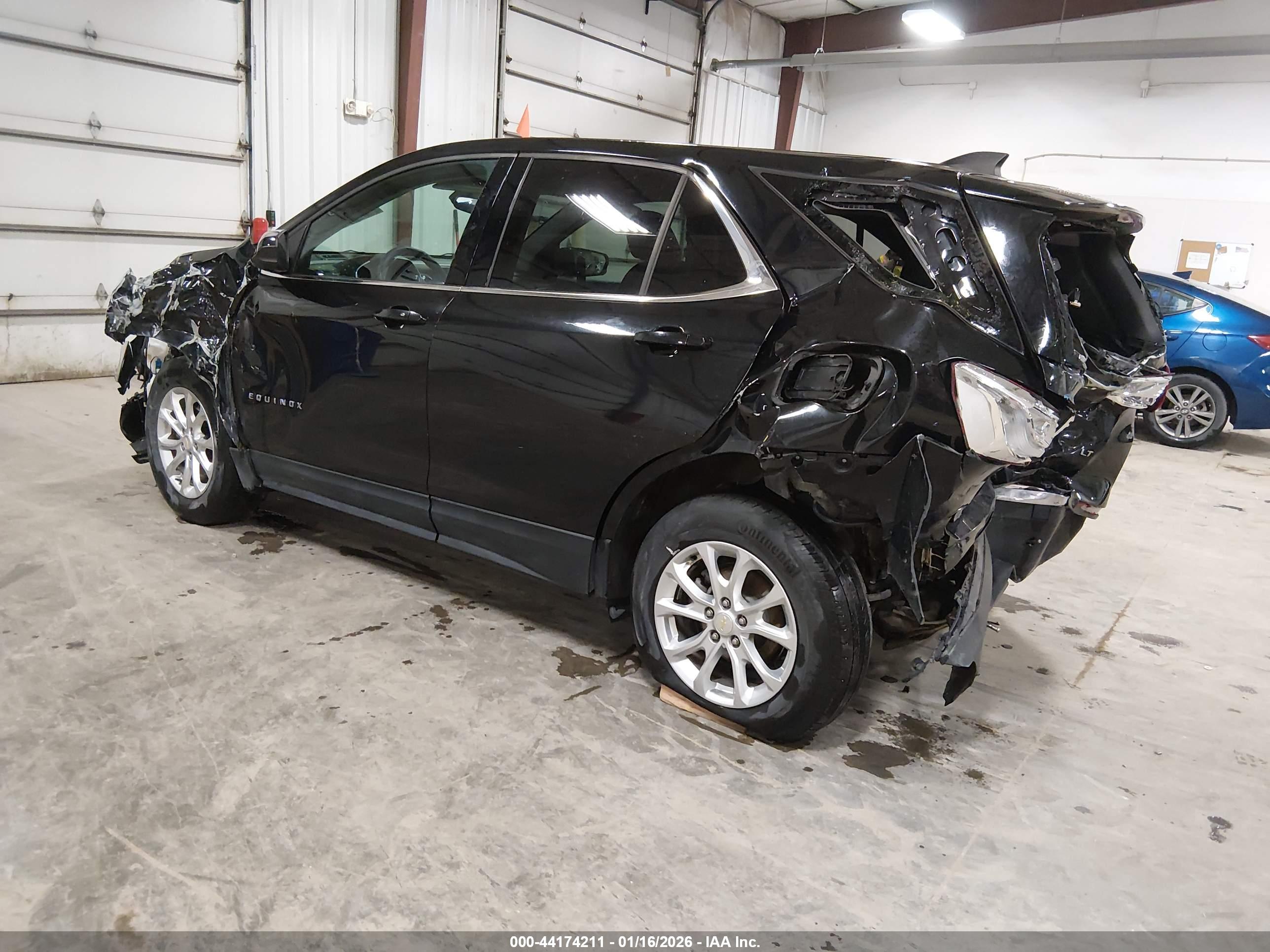 CHEVROLET EQUINOX image 3