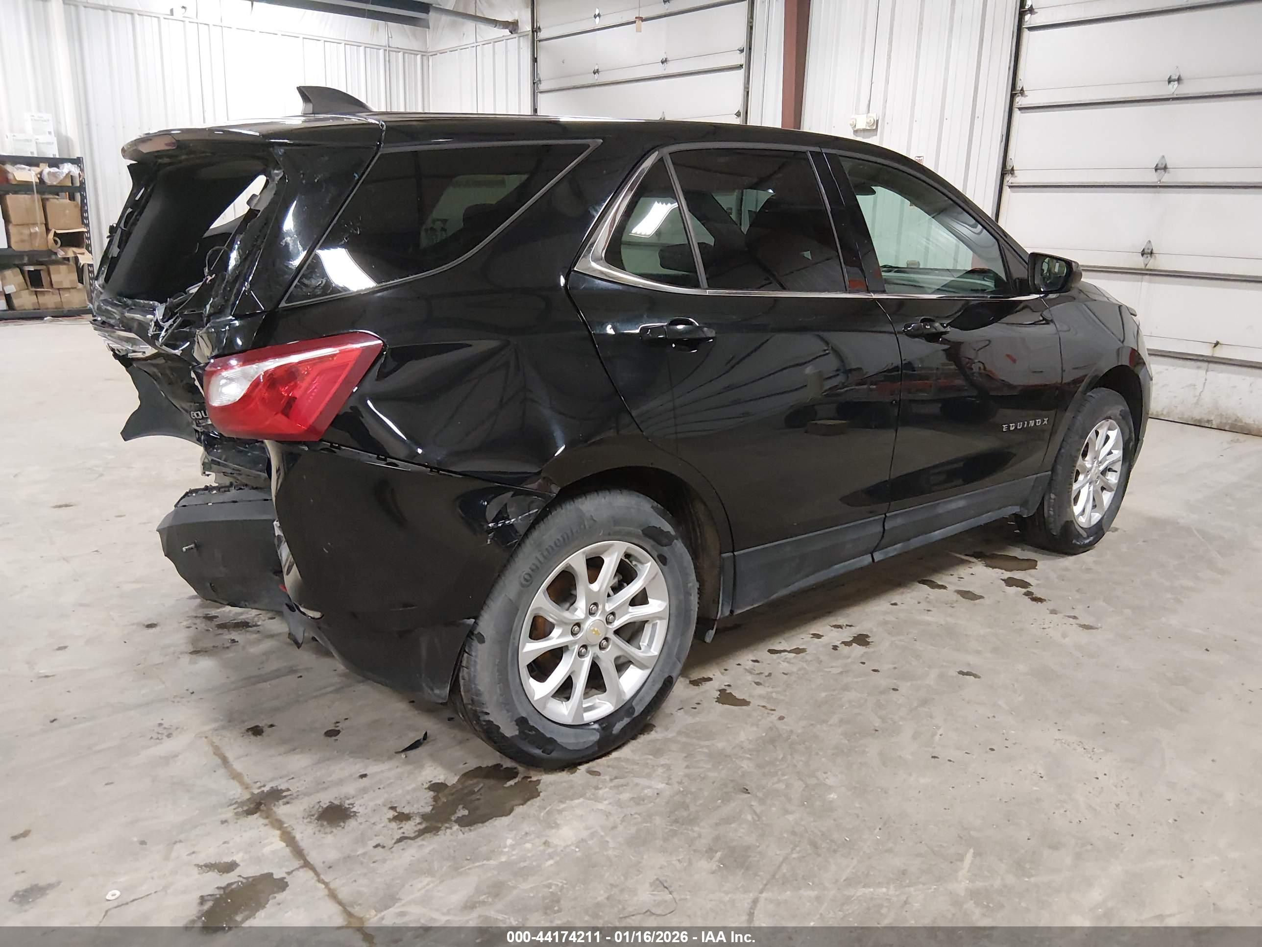CHEVROLET EQUINOX image 4