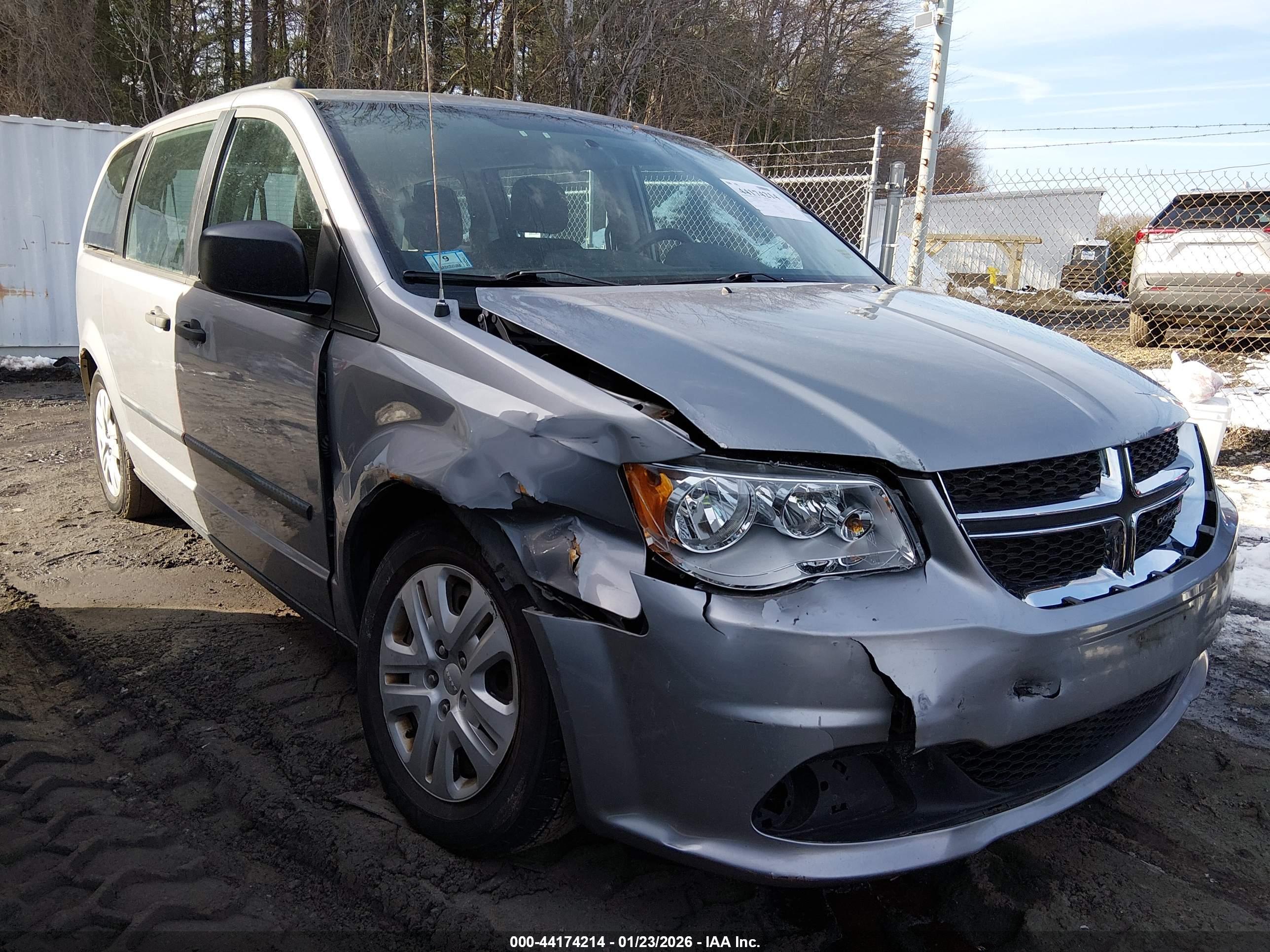 DODGE GRAND image 6