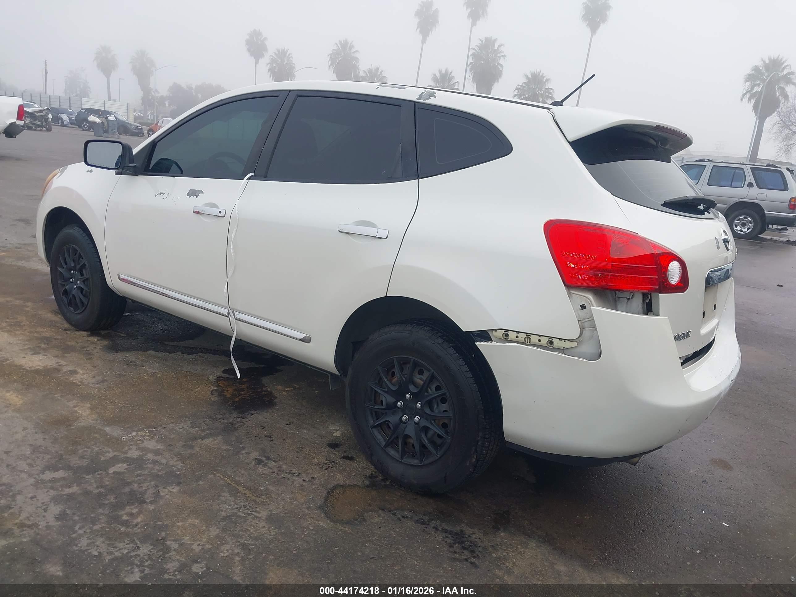 NISSAN ROGUE image 3