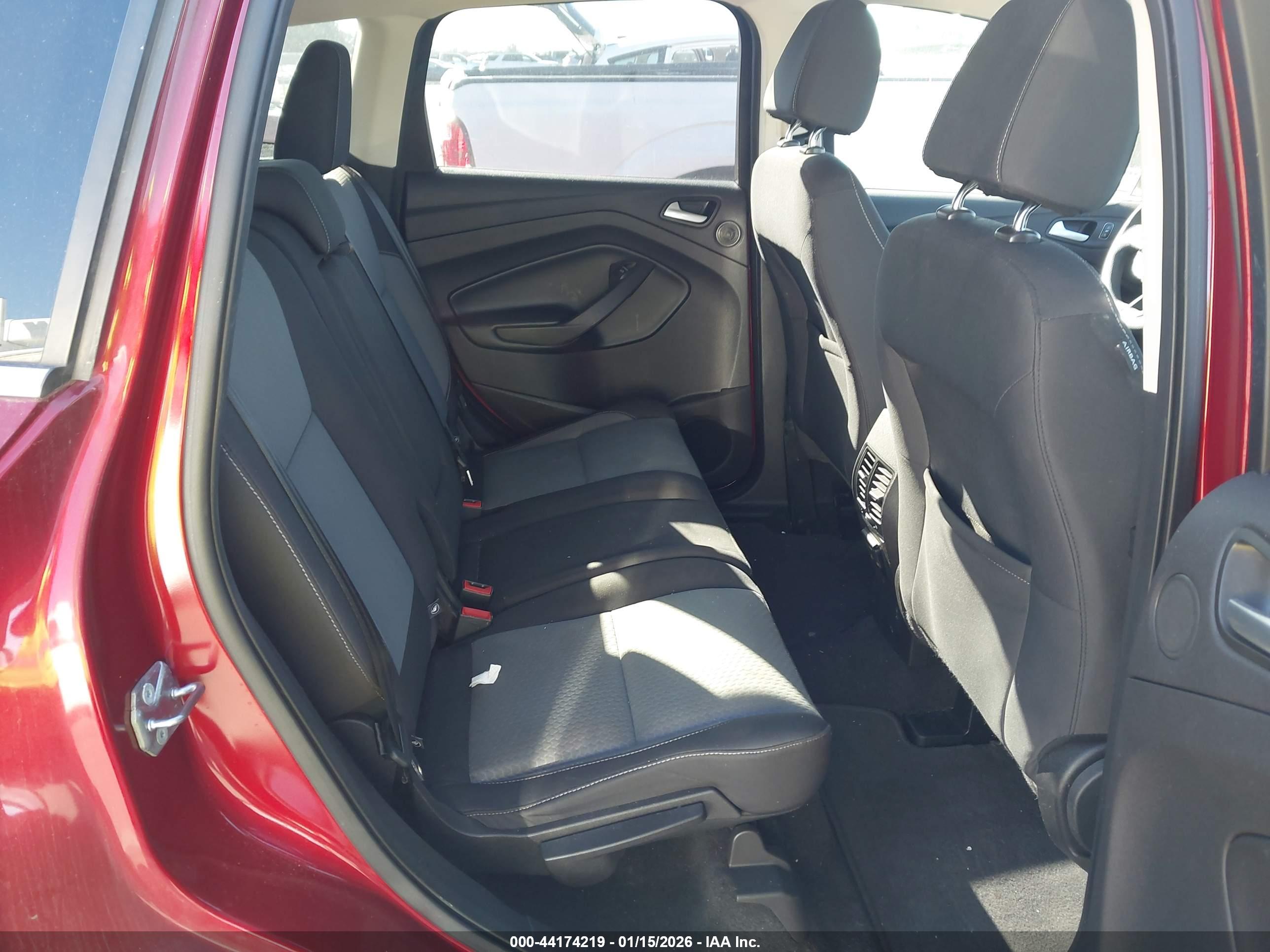 FORD ESCAPE image 8