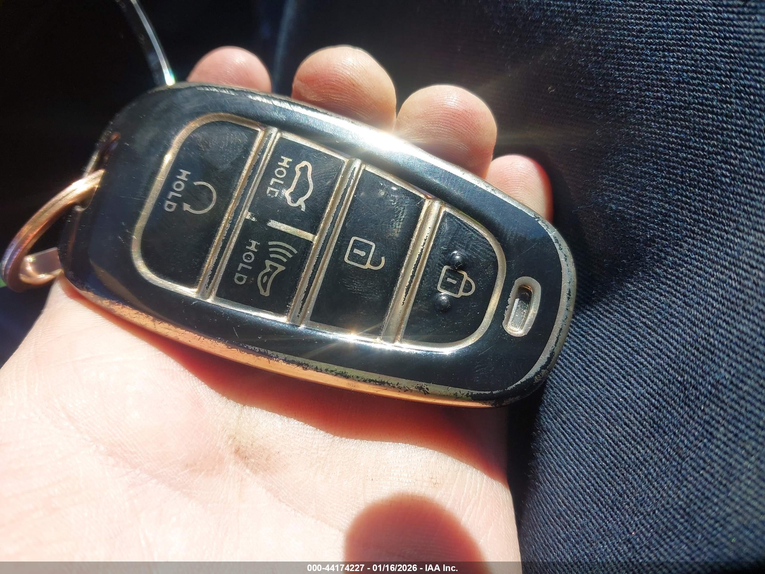 HYUNDAI SONATA image 11