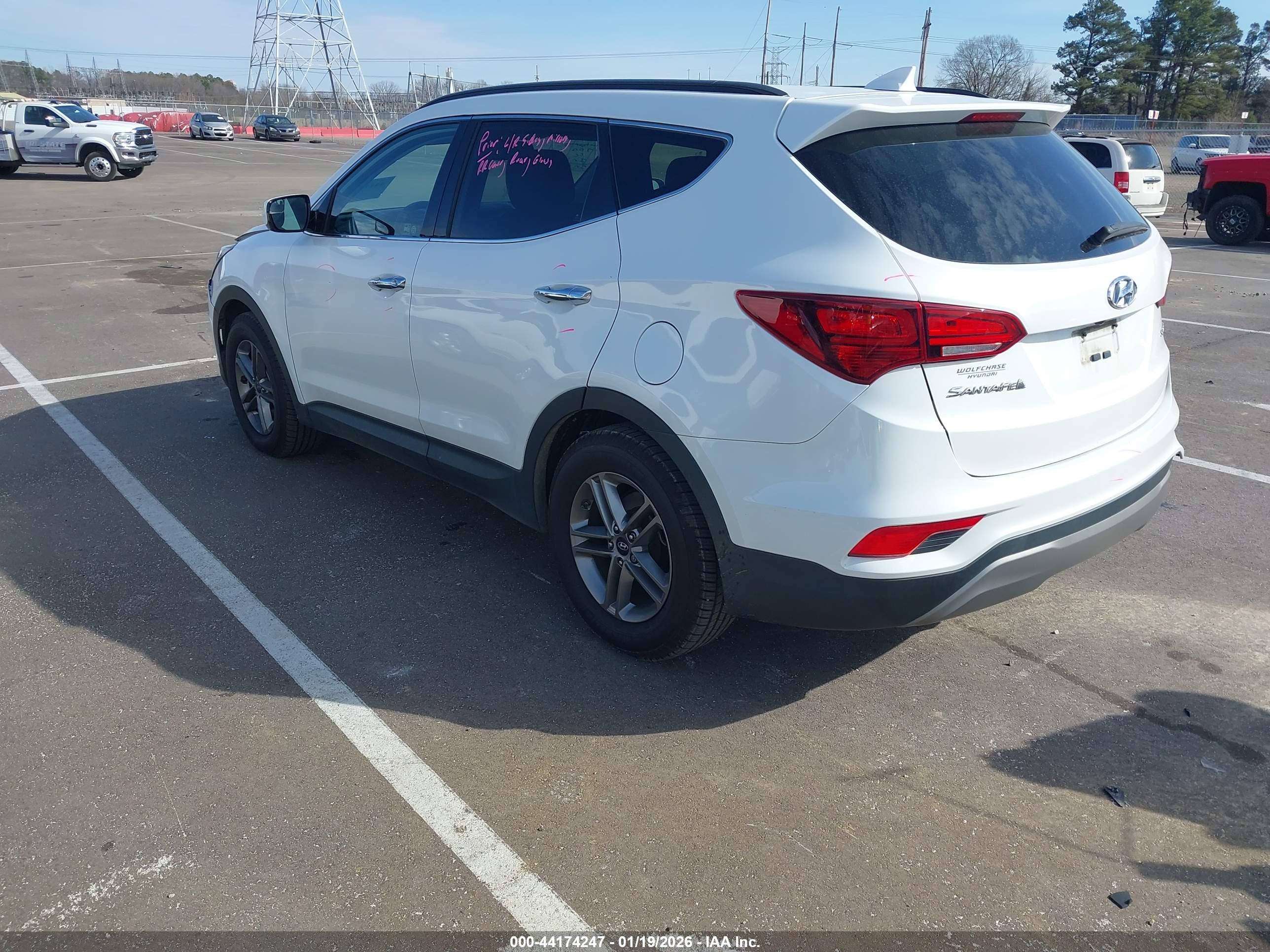 HYUNDAI SANTA image 3