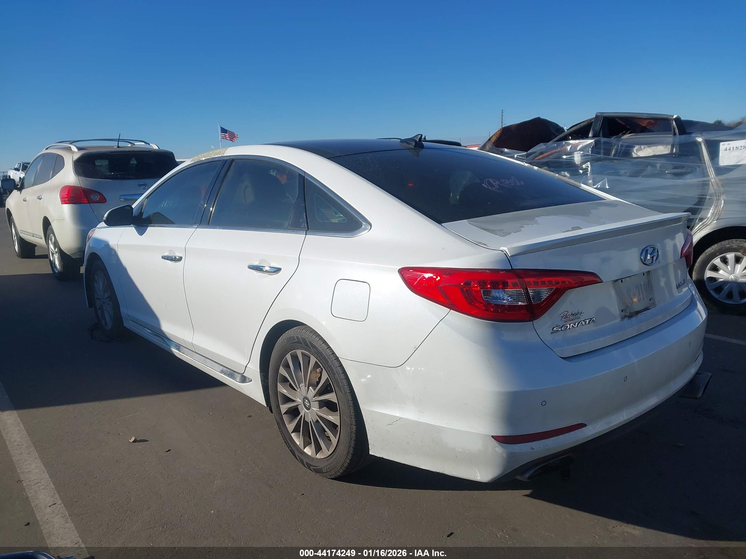 HYUNDAI SONATA image 3