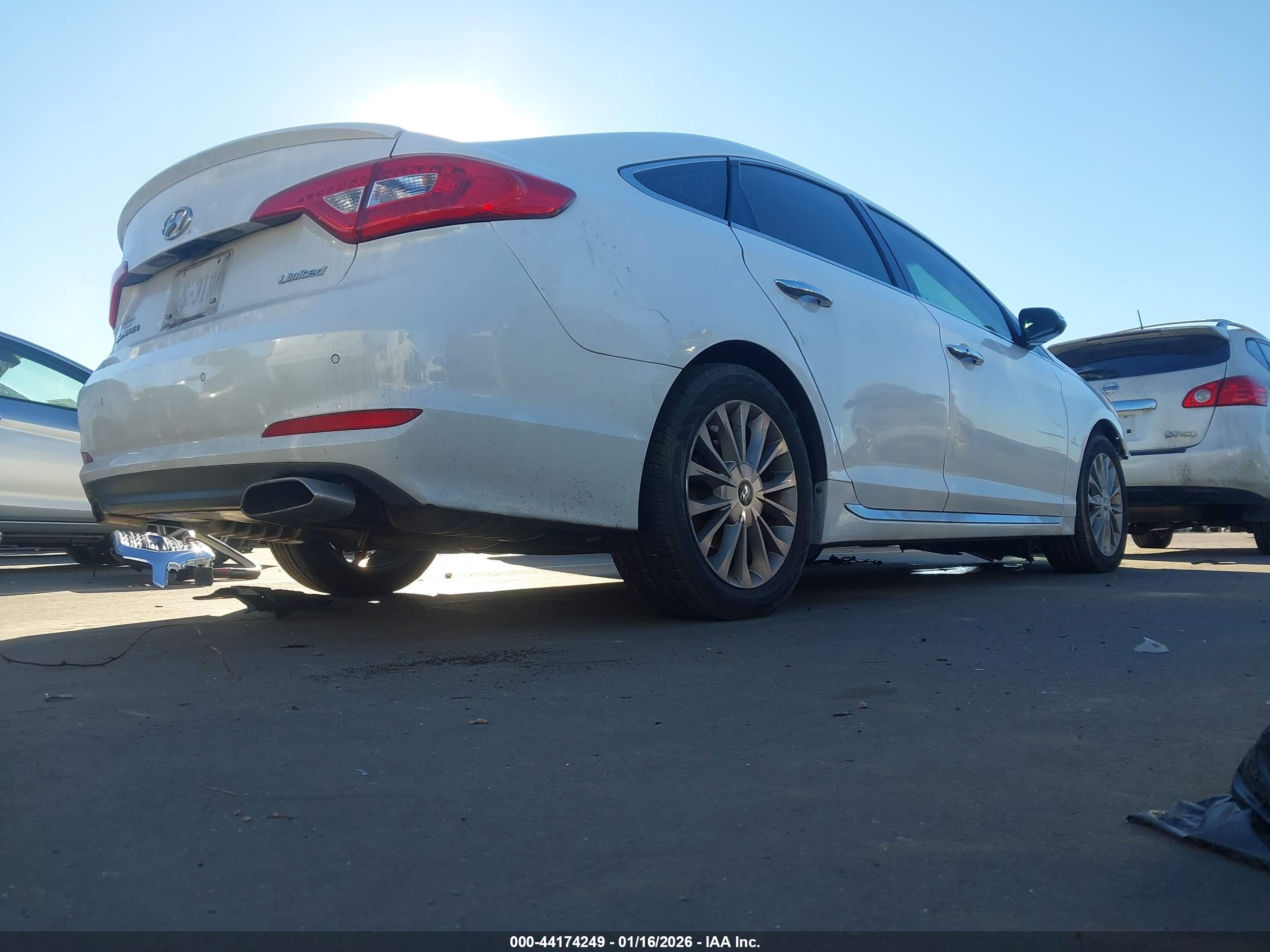 HYUNDAI SONATA image 4