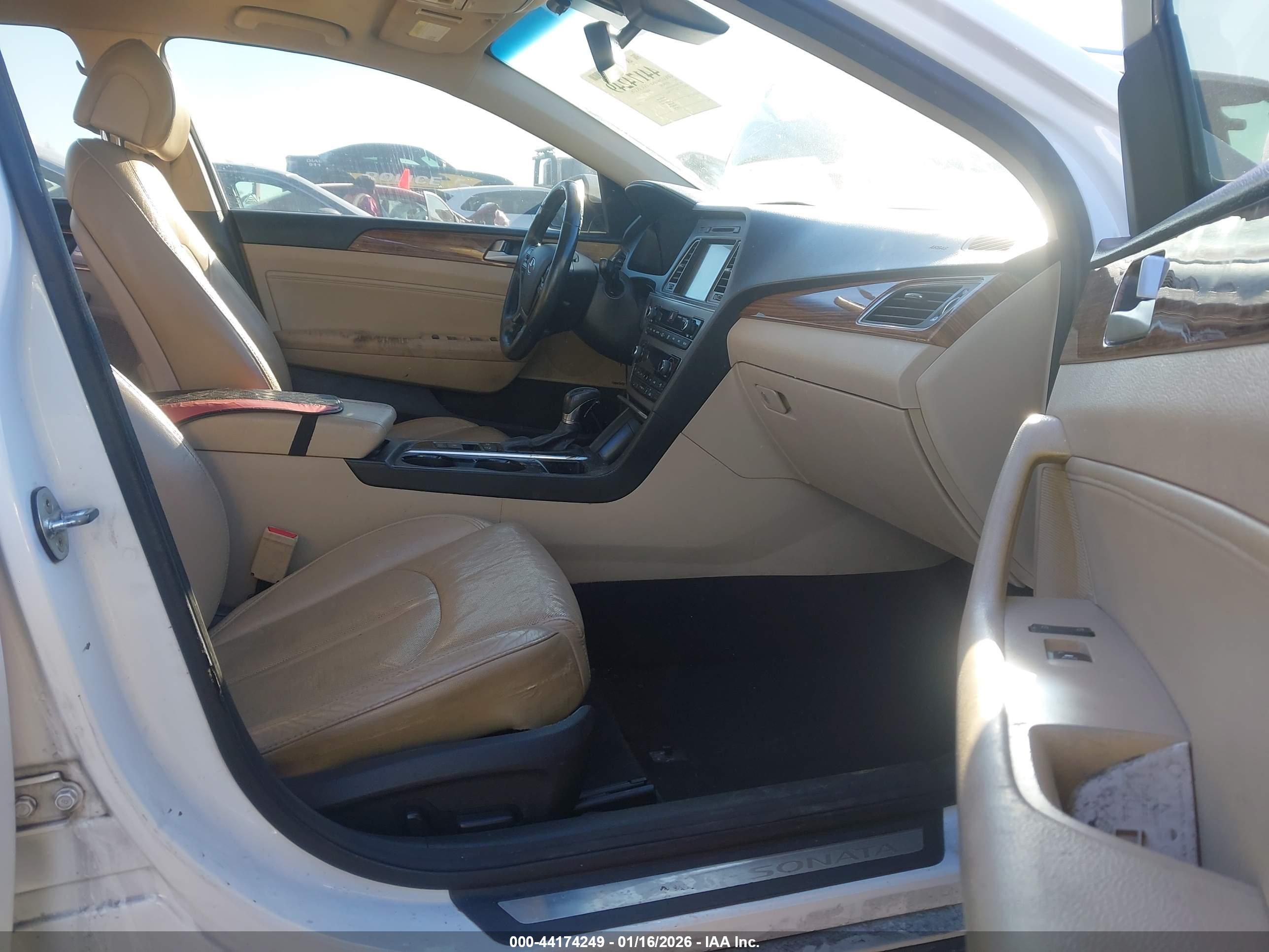 HYUNDAI SONATA image 5