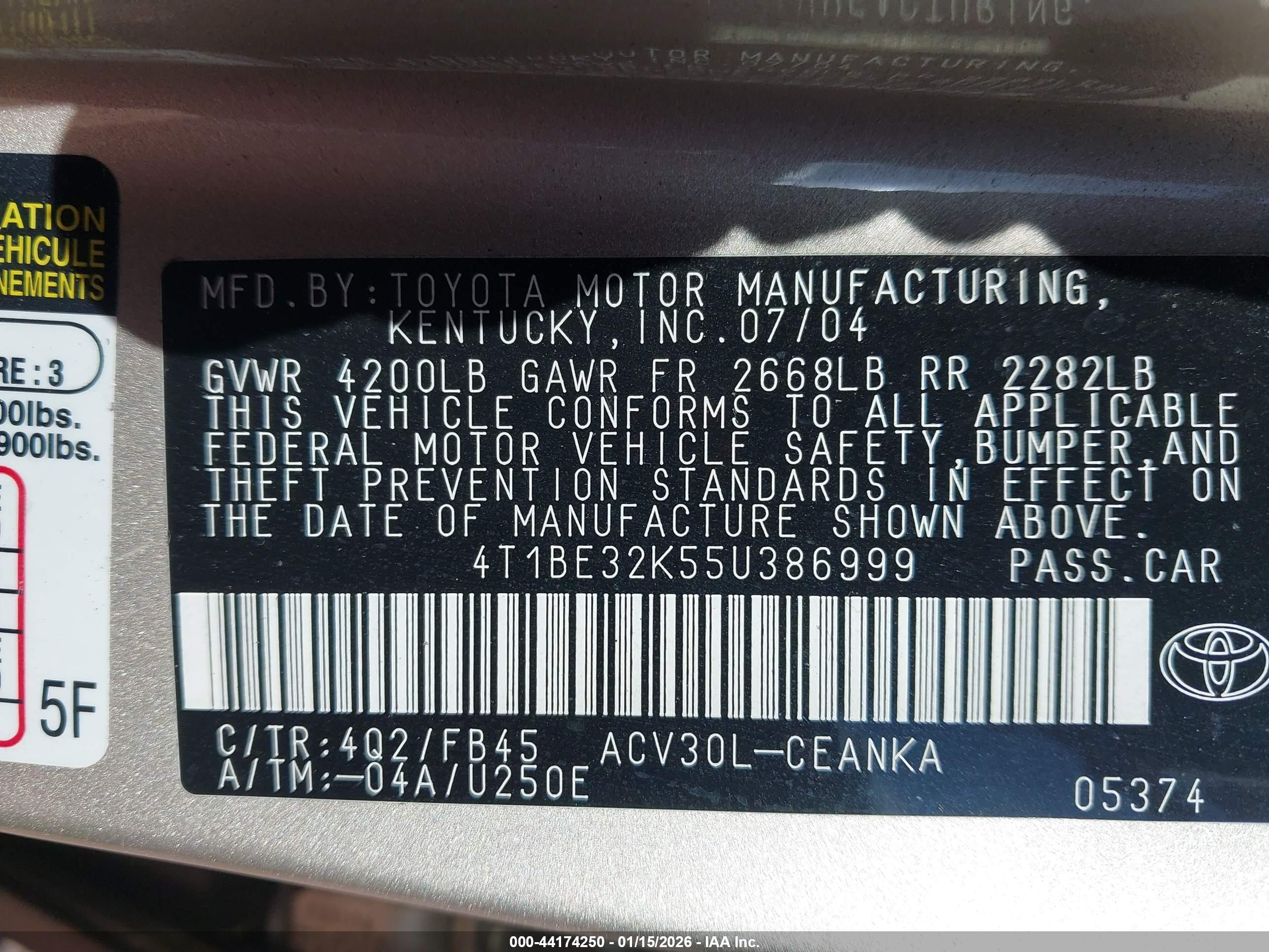 TOYOTA CAMRY image 9