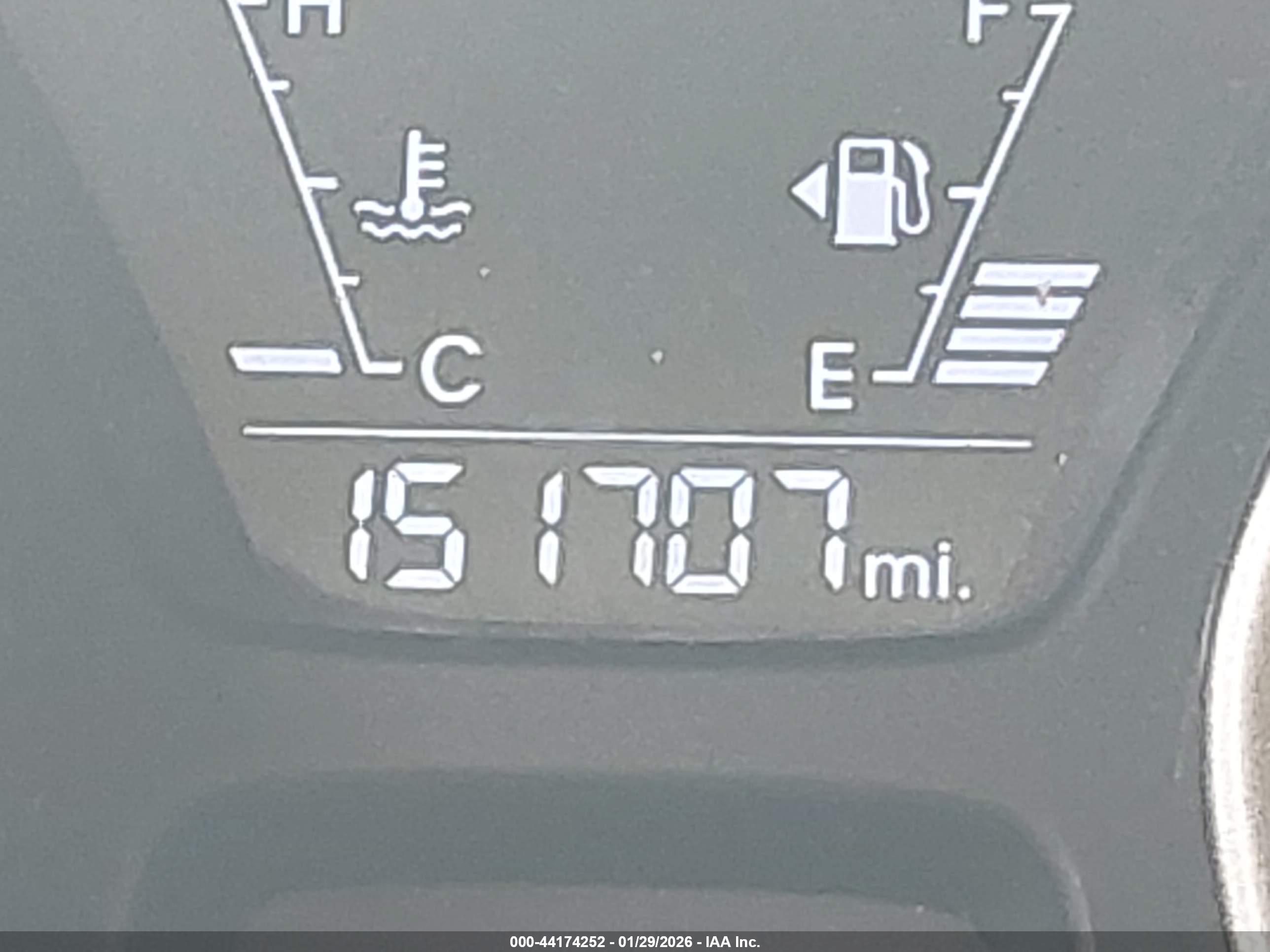 HYUNDAI ELANTRA image 7