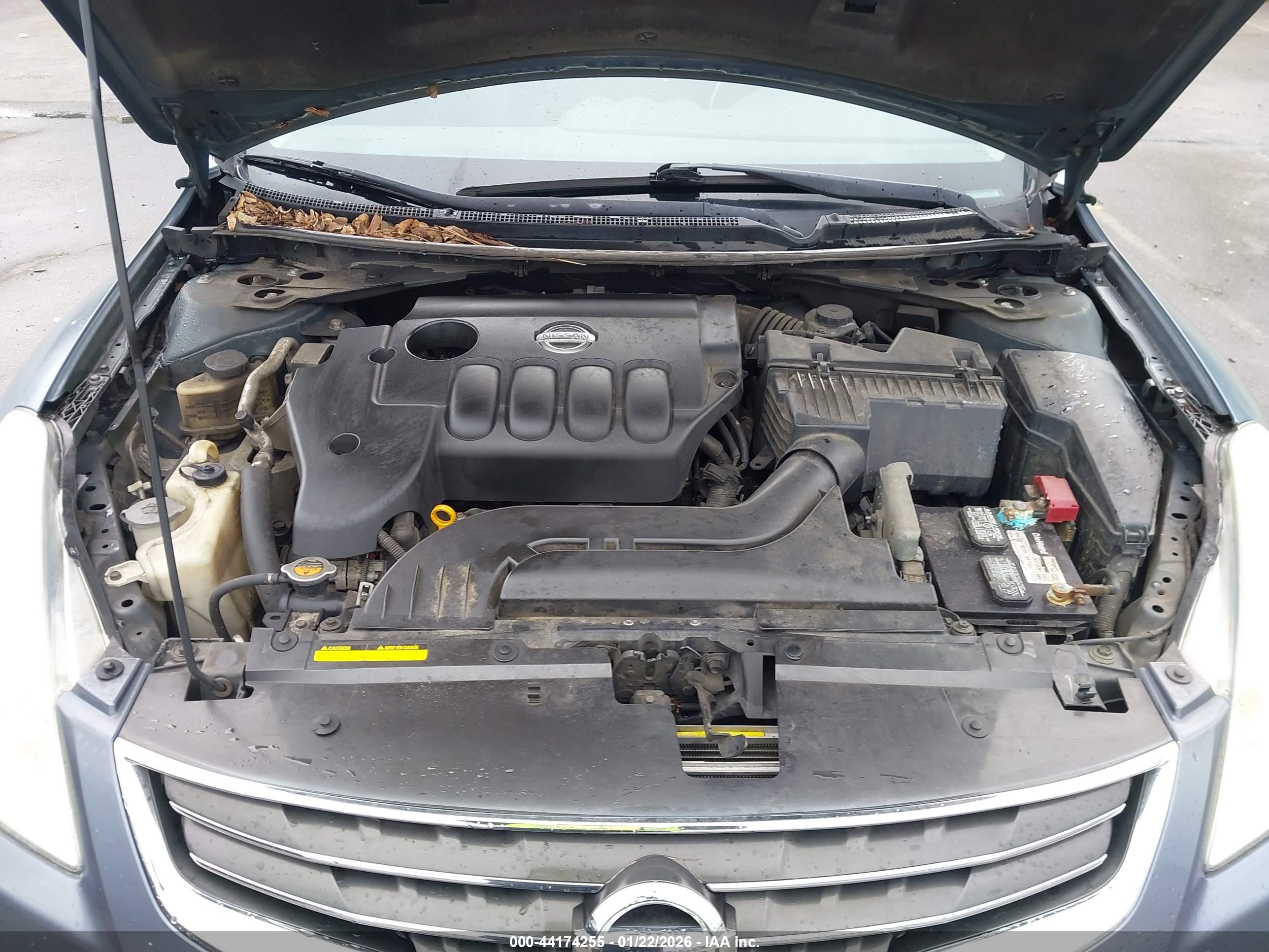 NISSAN ALTIMA image 10