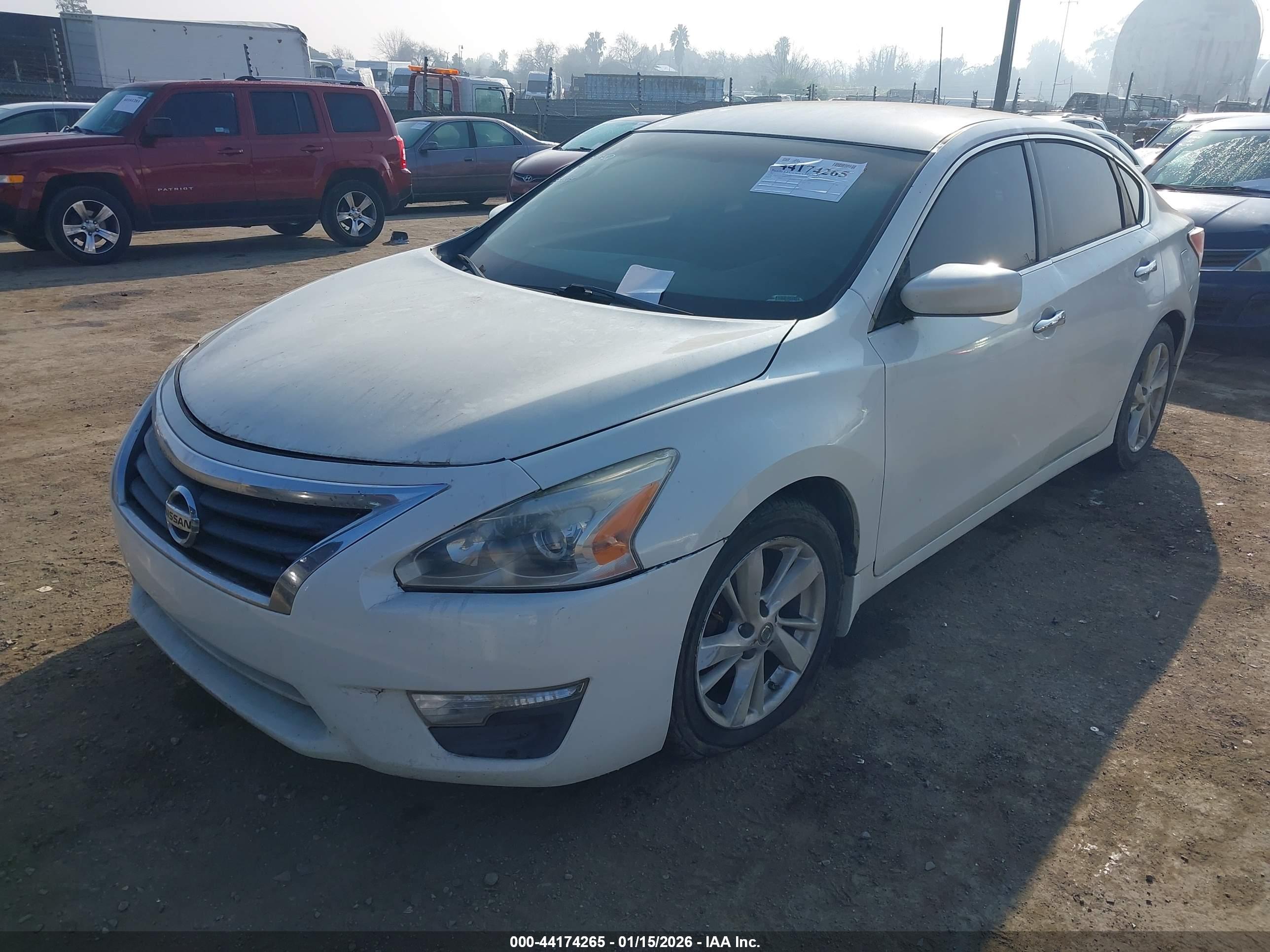 NISSAN ALTIMA image 2