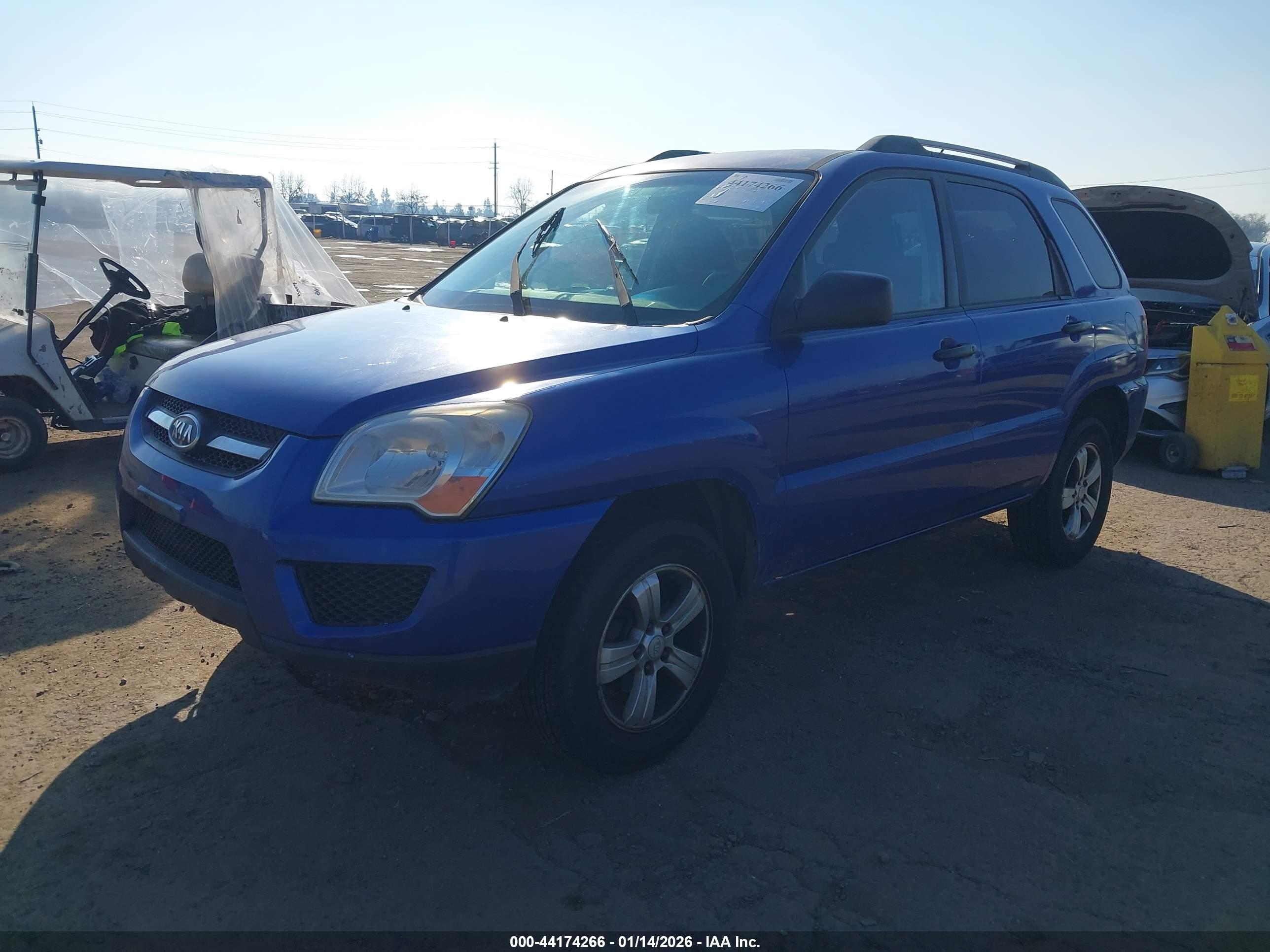 KIA SPORTAGE image 2