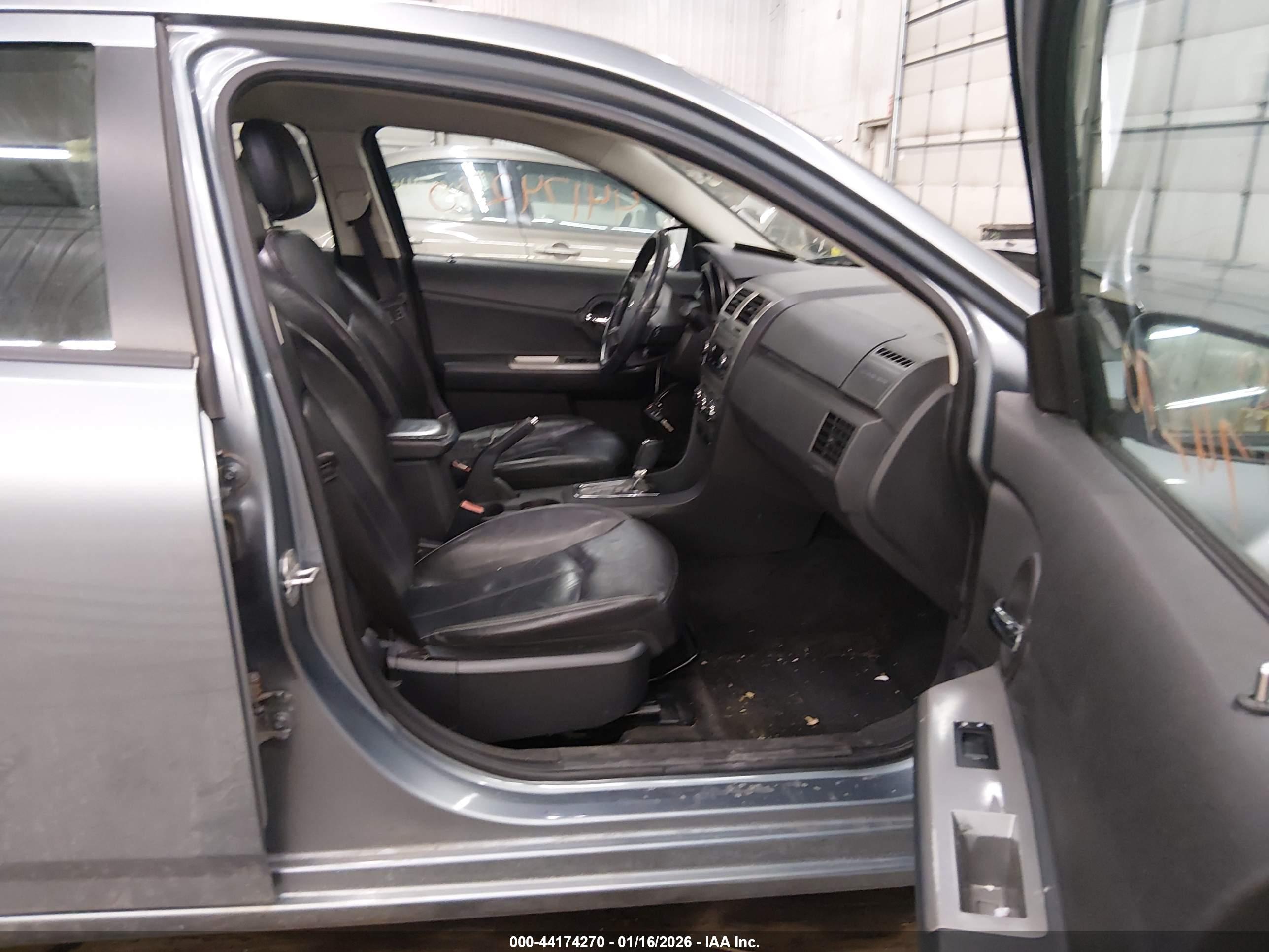 DODGE AVENGER image 5