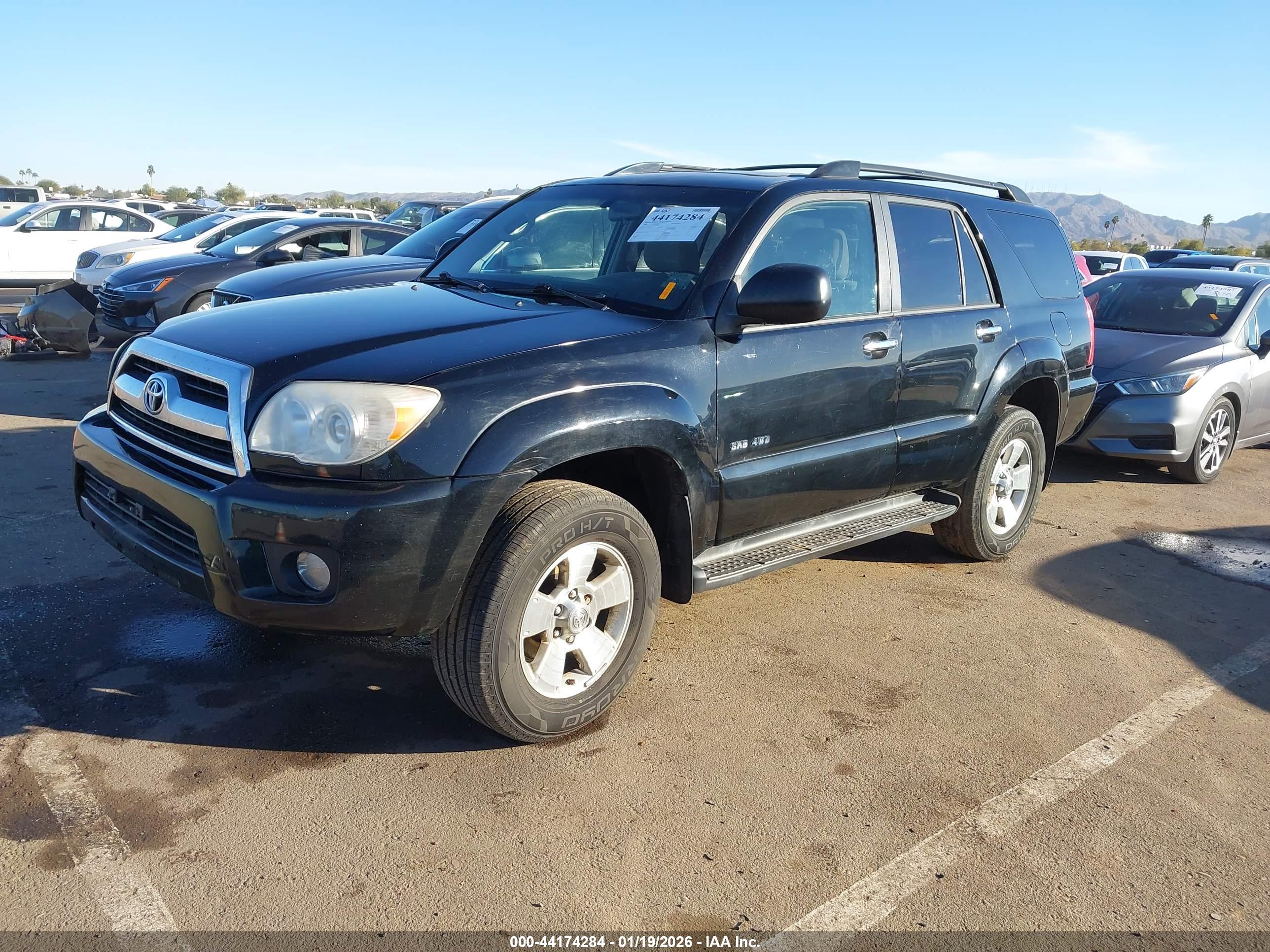 TOYOTA 4RUNNER image 2