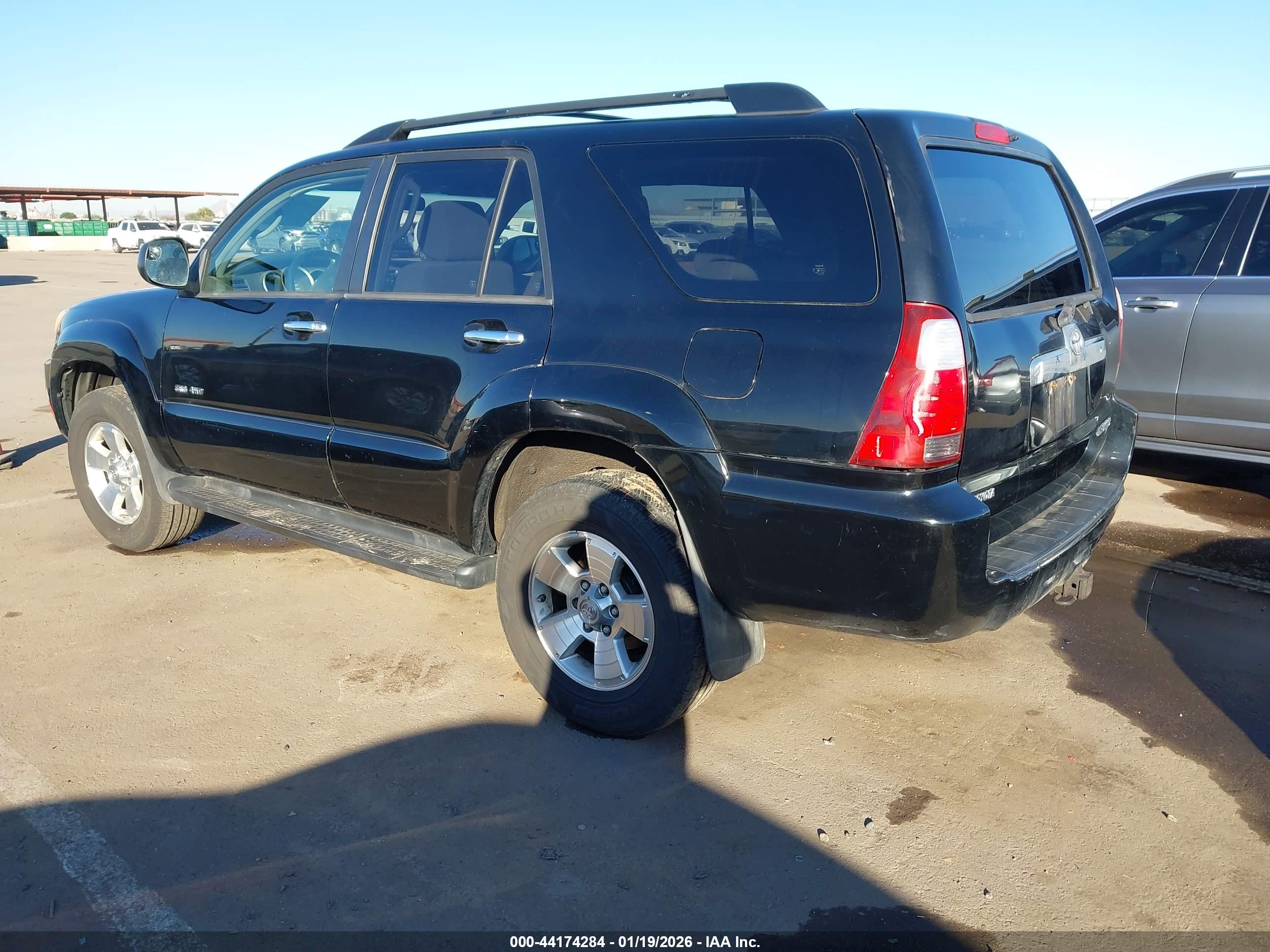 TOYOTA 4RUNNER image 3