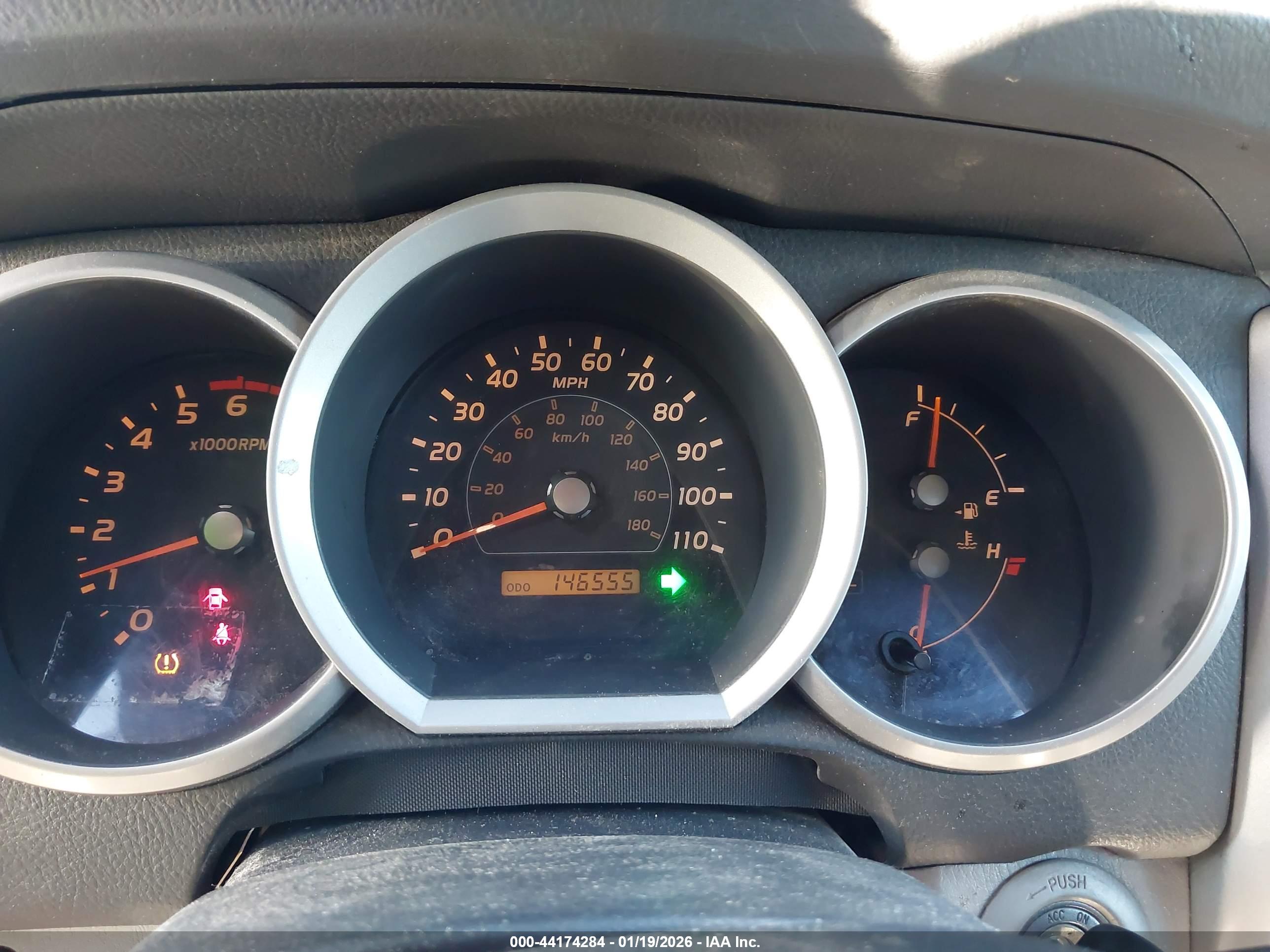 TOYOTA 4RUNNER image 7