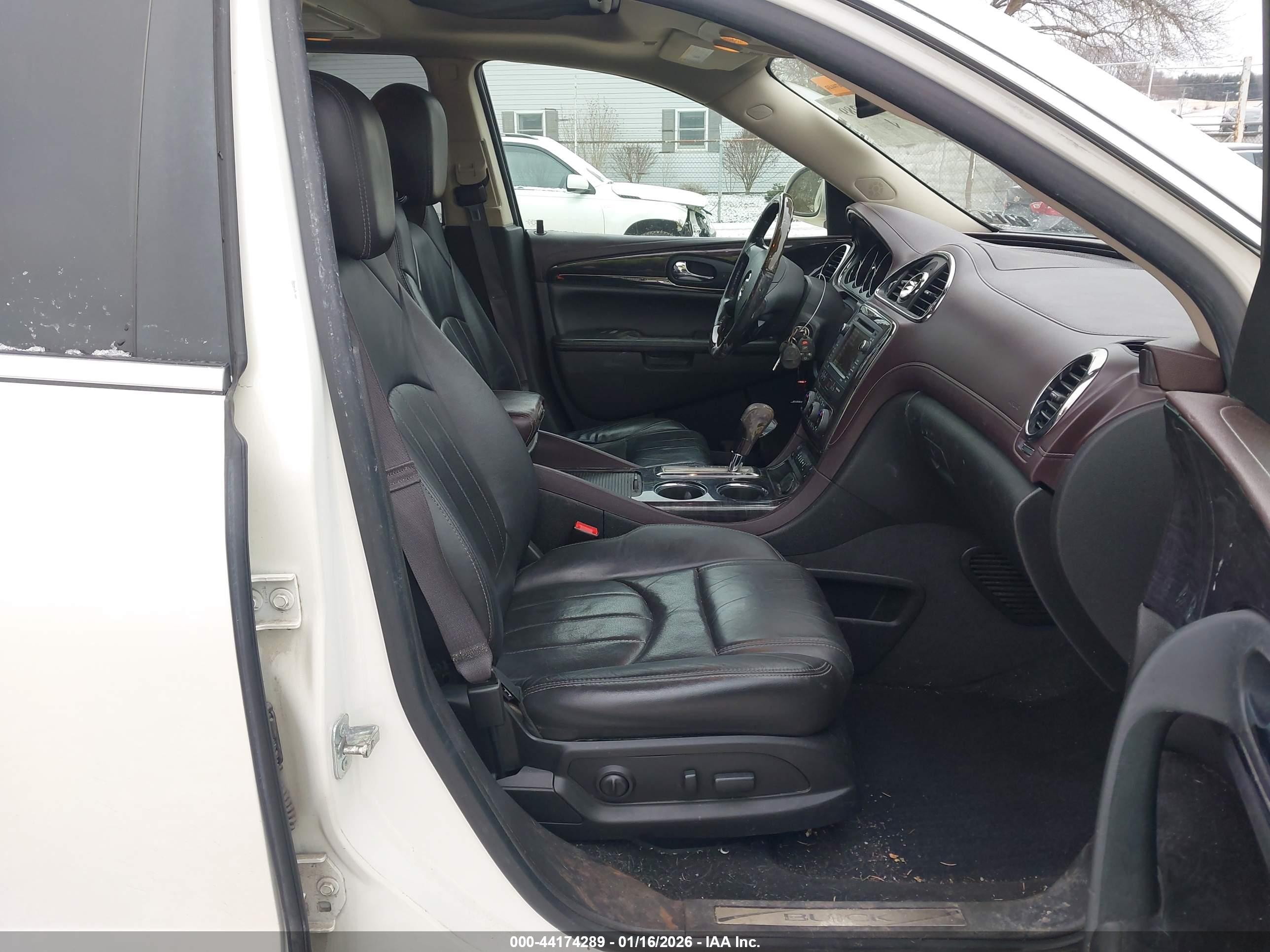 BUICK ENCLAVE image 5